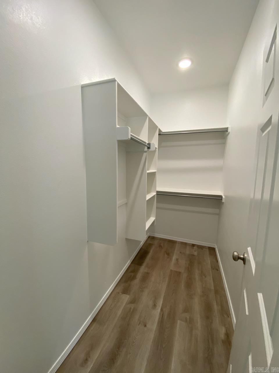 THE VILLAGES AT MAGNOLIA LANE - Residential