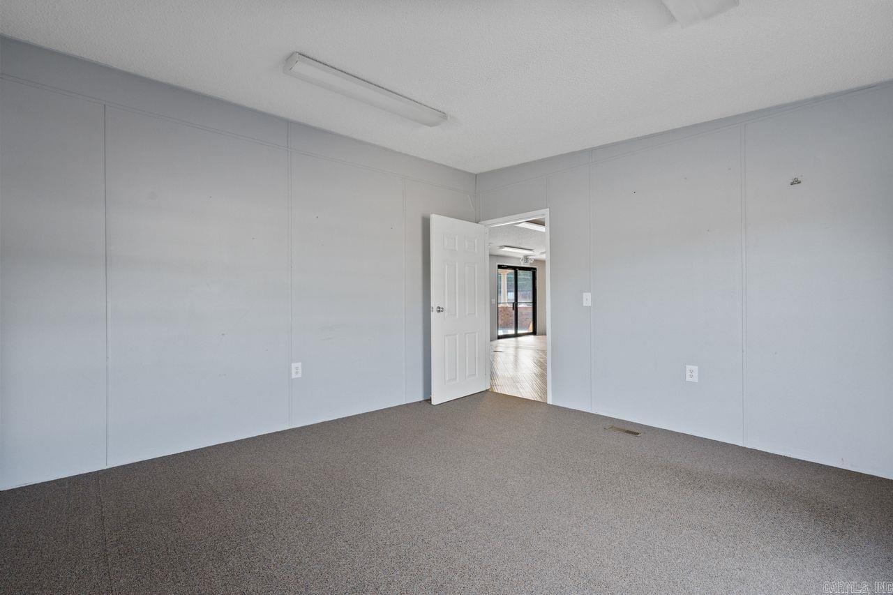 20-1S-19W - Commercial Sale