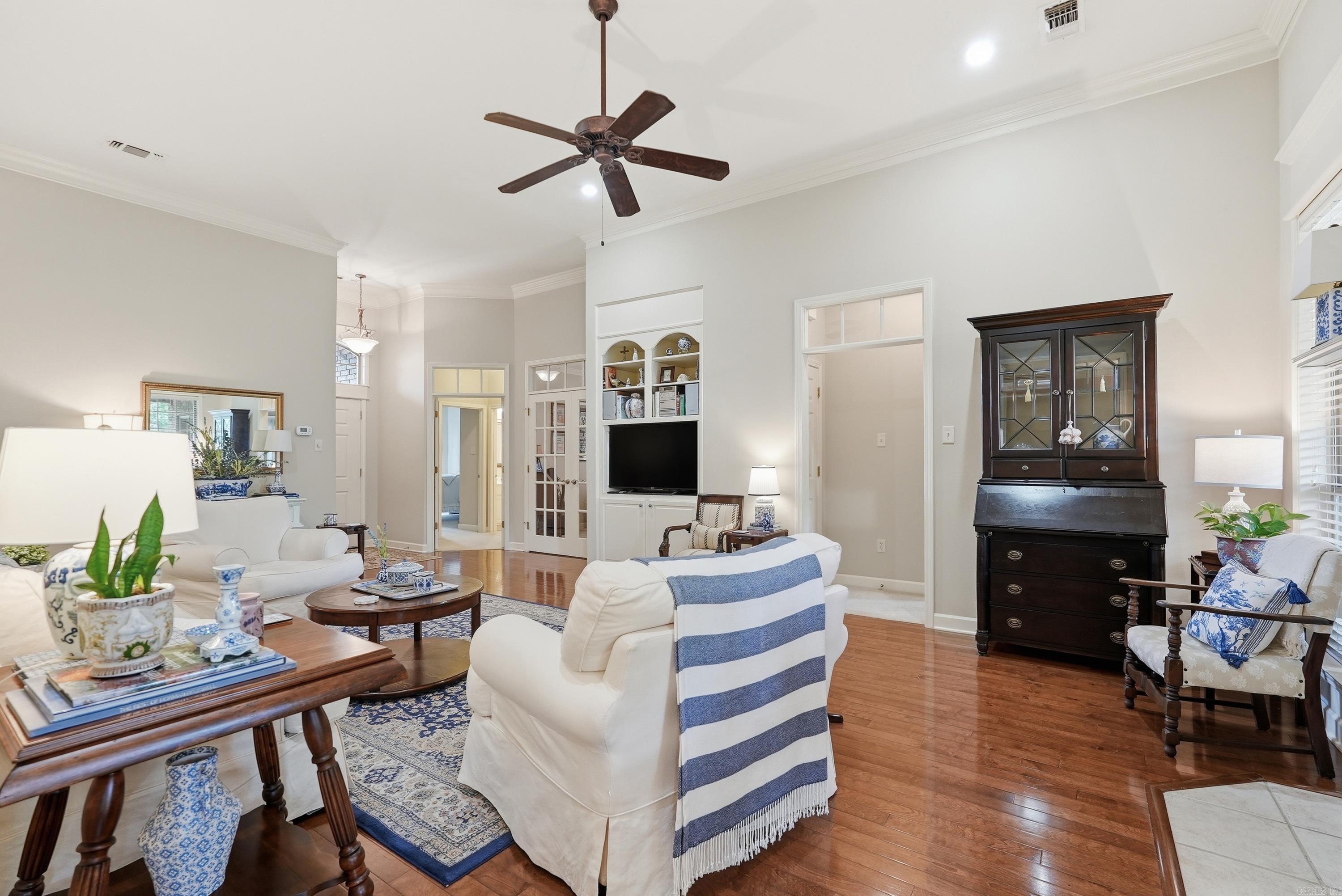WESTFIELD - Residential