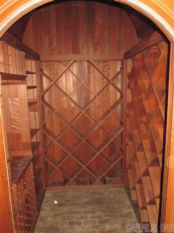 HICKORY HILLS - Residential