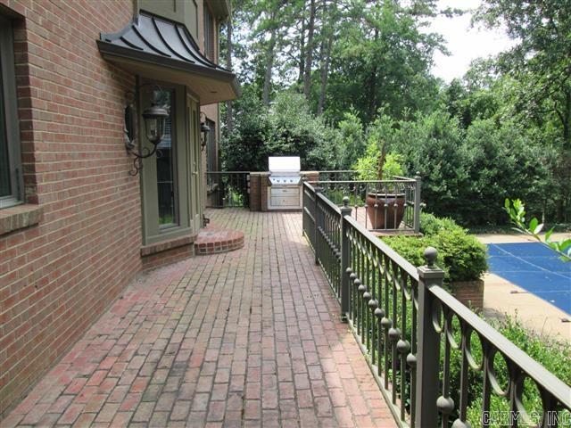 HICKORY HILLS - Residential