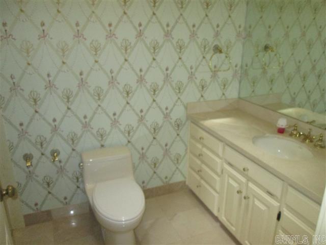 HICKORY HILLS - Residential