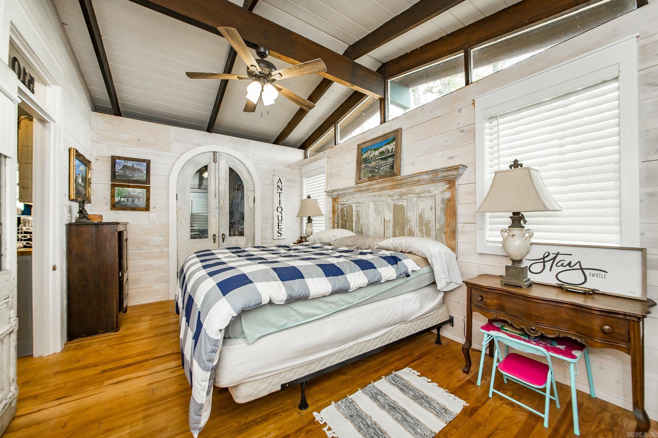 Potters Point - Residential