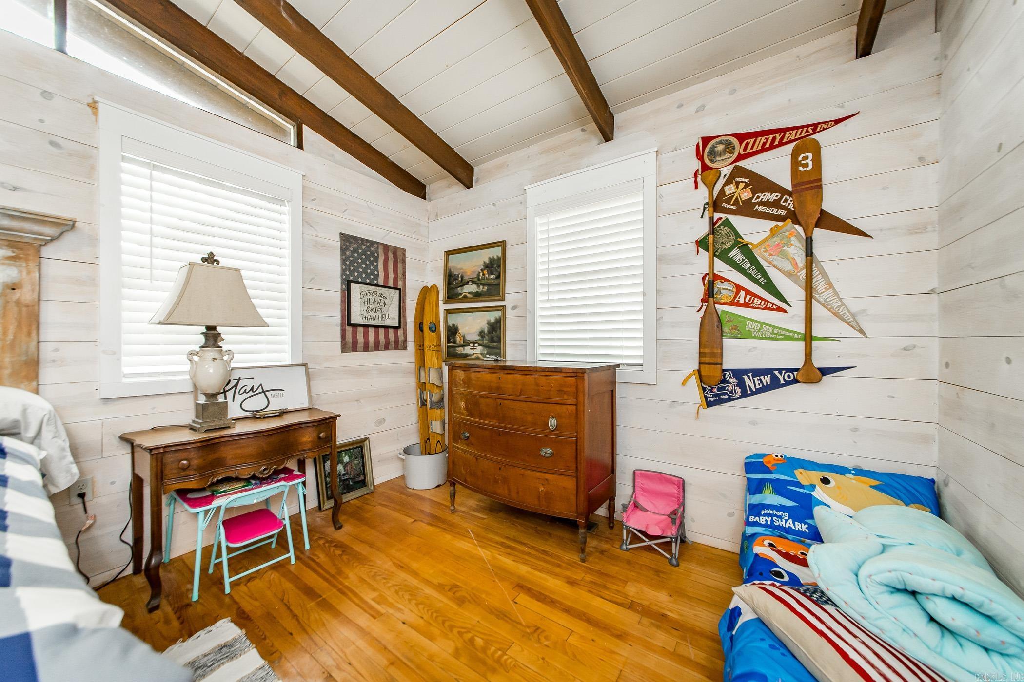 Potters Point - Residential
