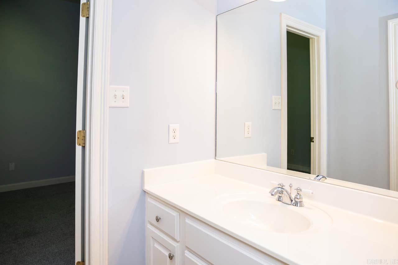 CHENAL VALLEY DUQUESNE COMMUNITY - Residential