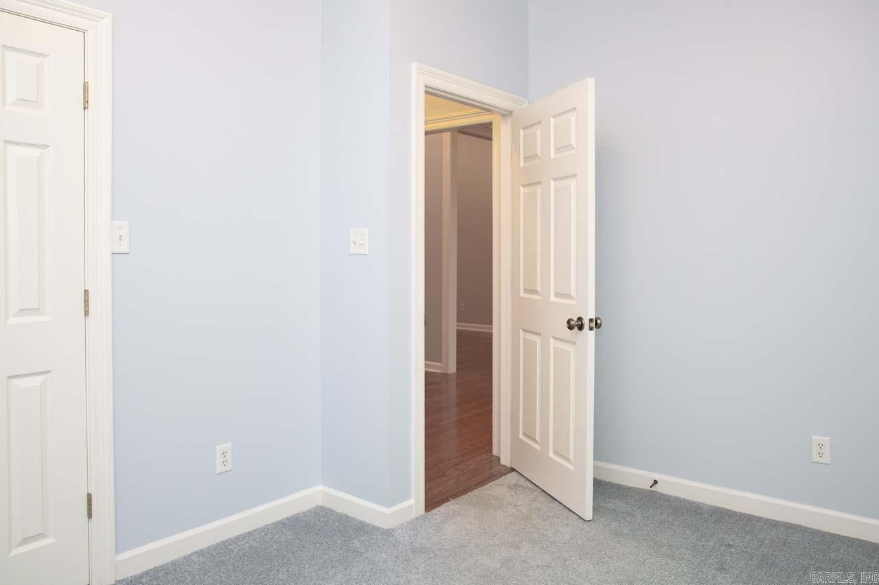 CHENAL VALLEY DUQUESNE COMMUNITY - Residential