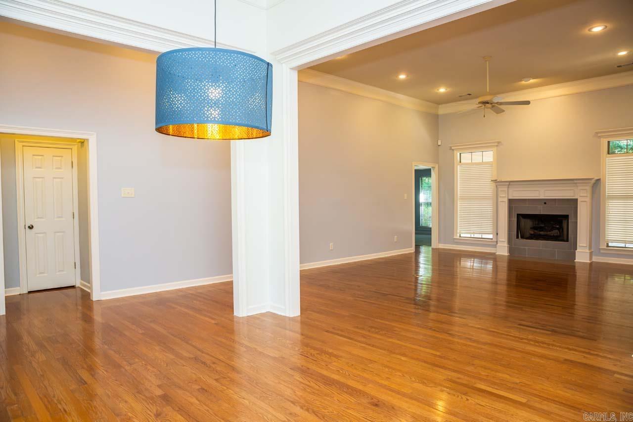 CHENAL VALLEY DUQUESNE COMMUNITY - Residential