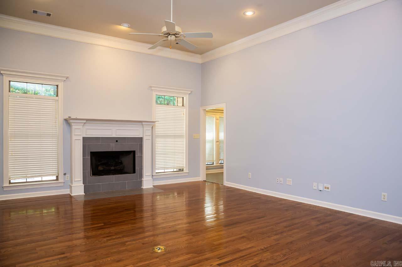 CHENAL VALLEY DUQUESNE COMMUNITY - Residential