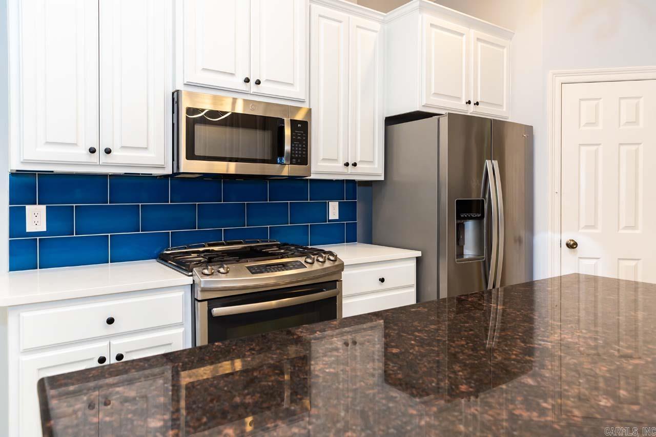 CHENAL VALLEY DUQUESNE COMMUNITY - Residential