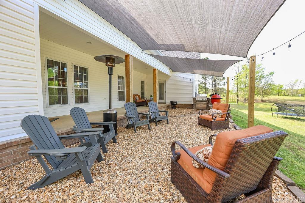 MEADOW HILLS - Residential