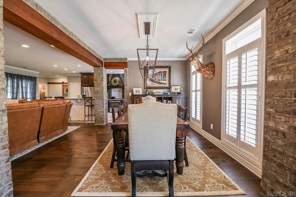 MEADOW HILLS - Residential