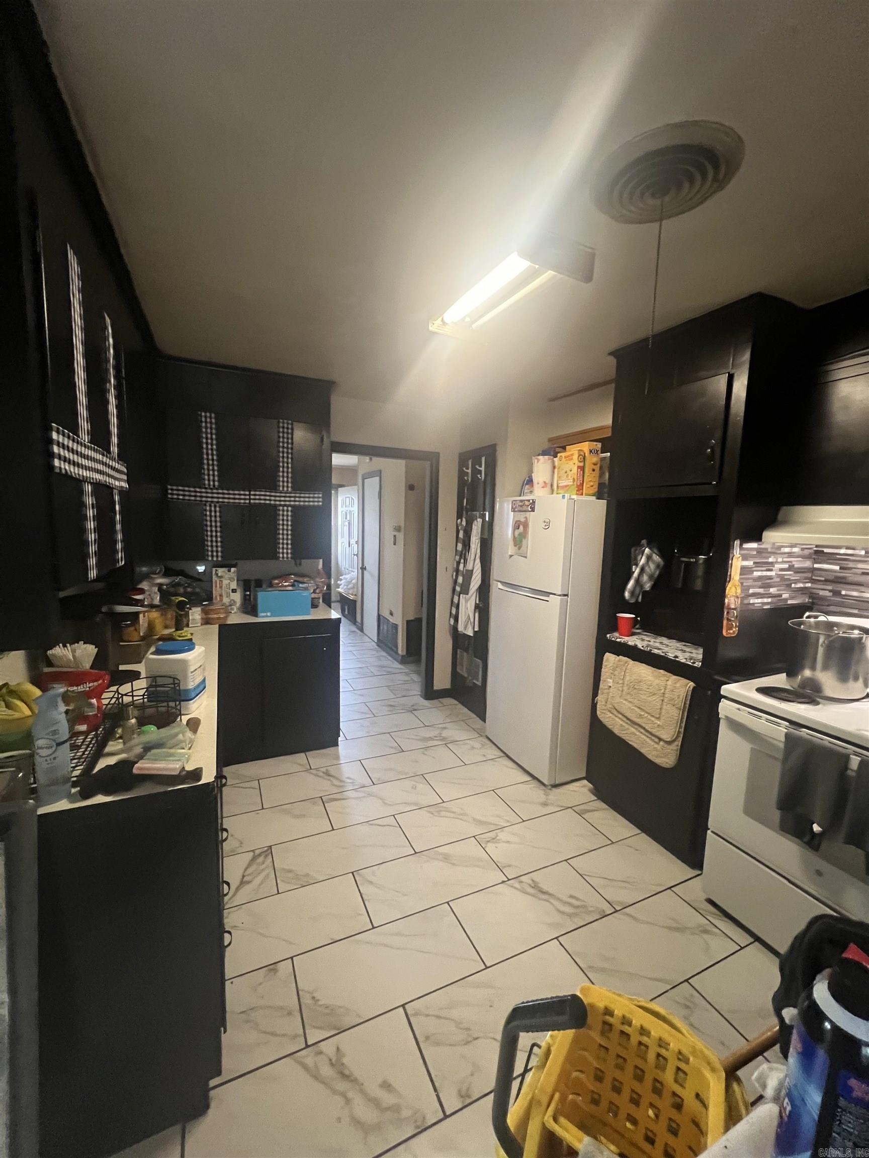 RAINEYS MINOR - Residential