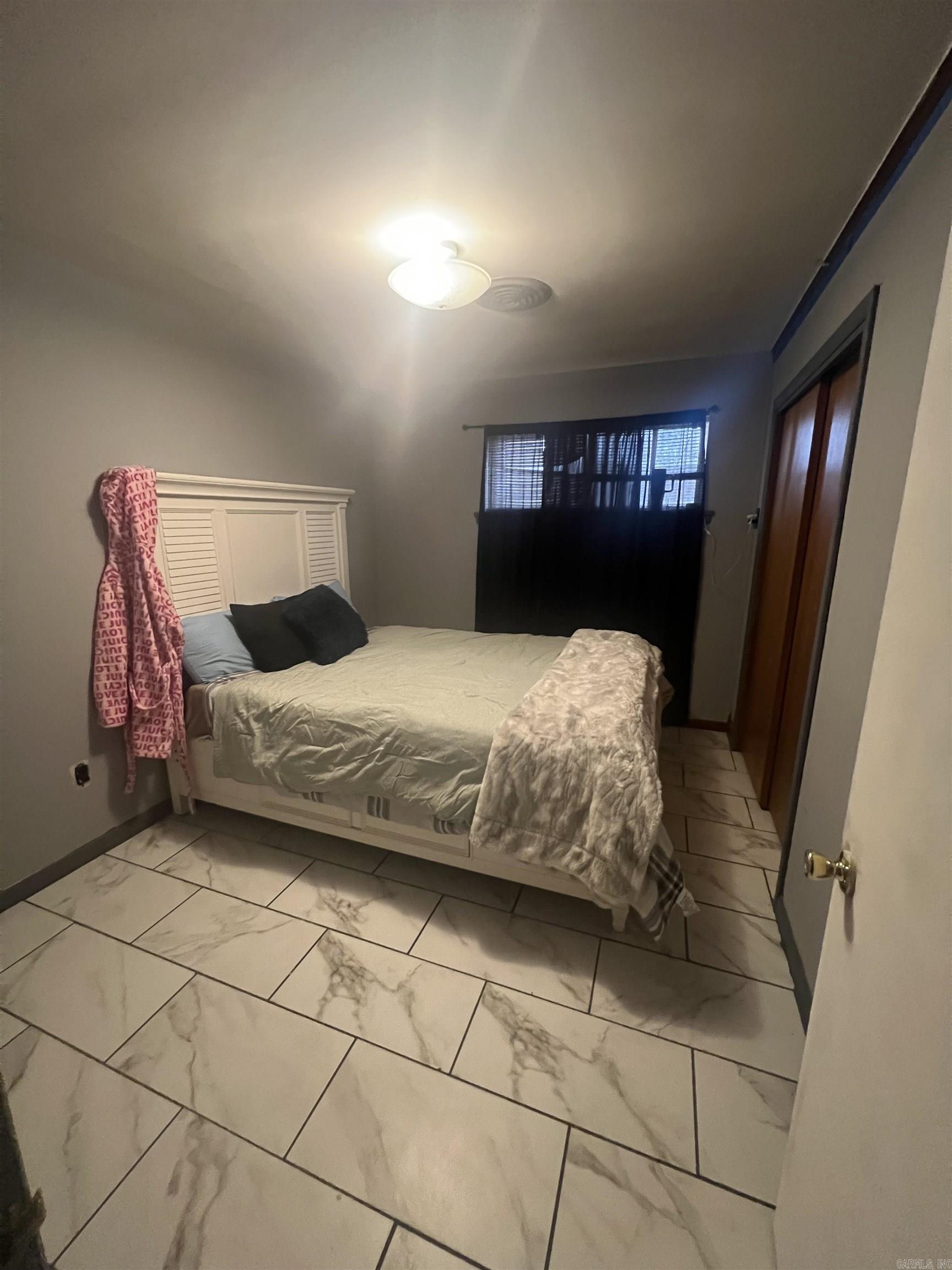 RAINEYS MINOR - Residential