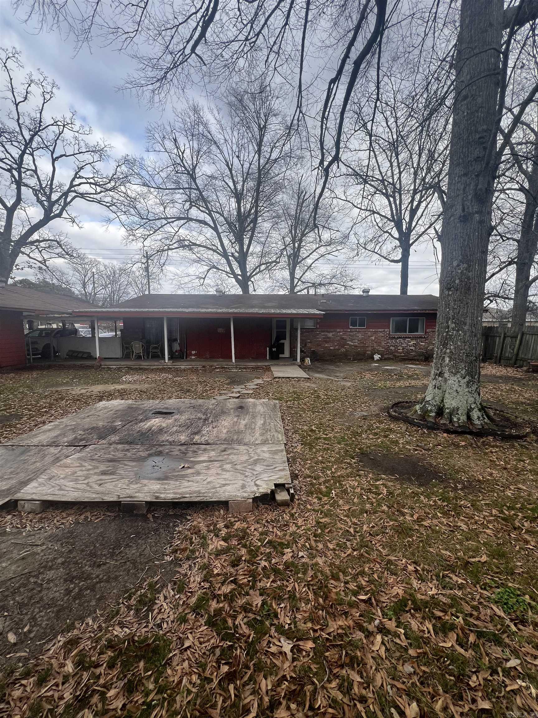 RAINEYS MINOR - Residential