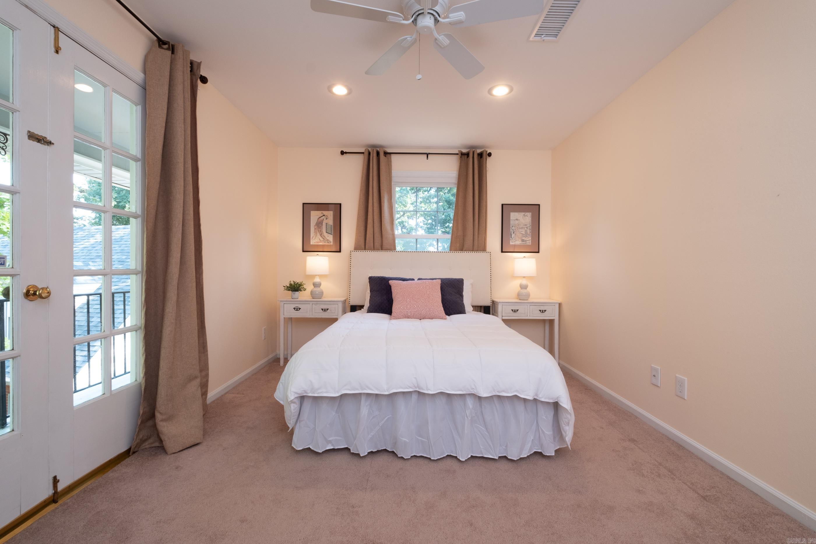 ST CHARLES ADDN - Residential