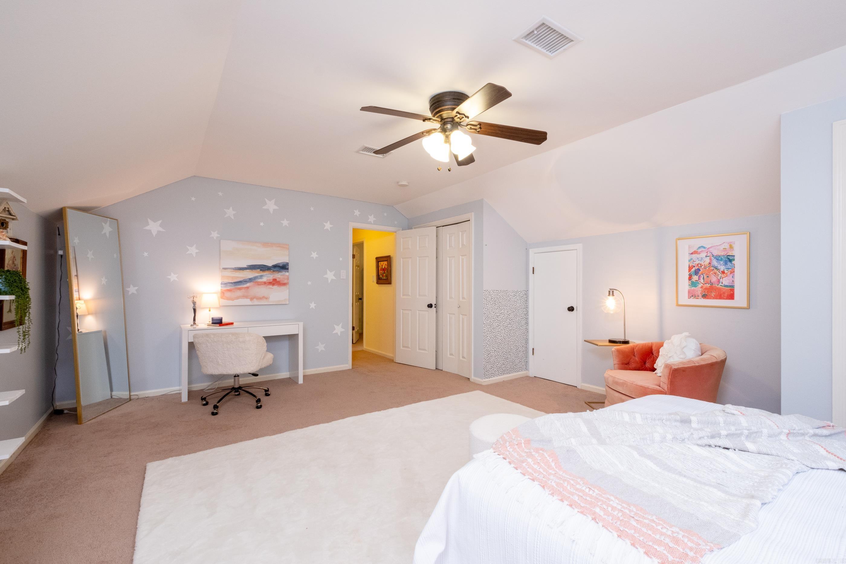 ST CHARLES ADDN - Residential