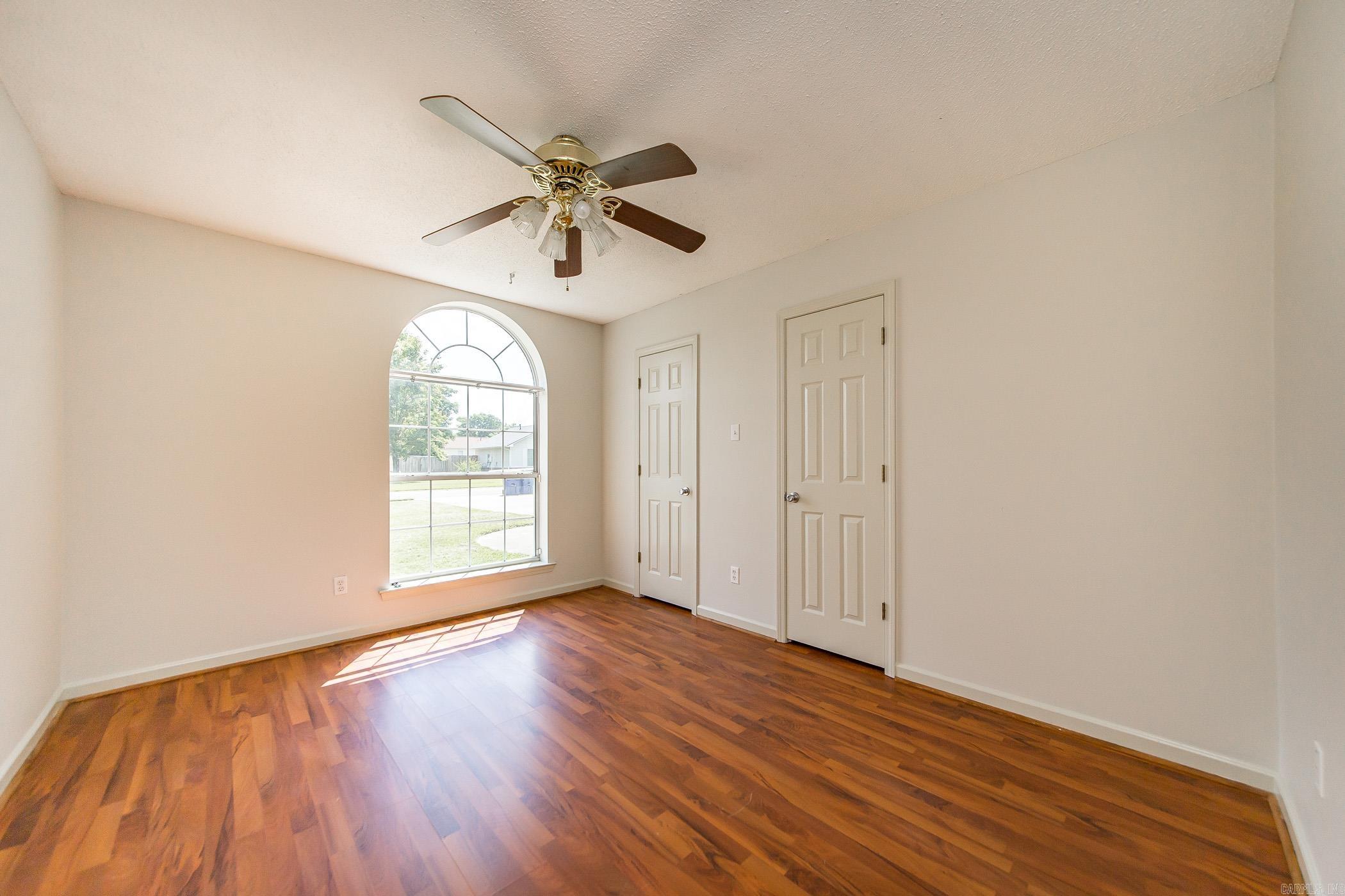 WOODBRIDGE - Residential