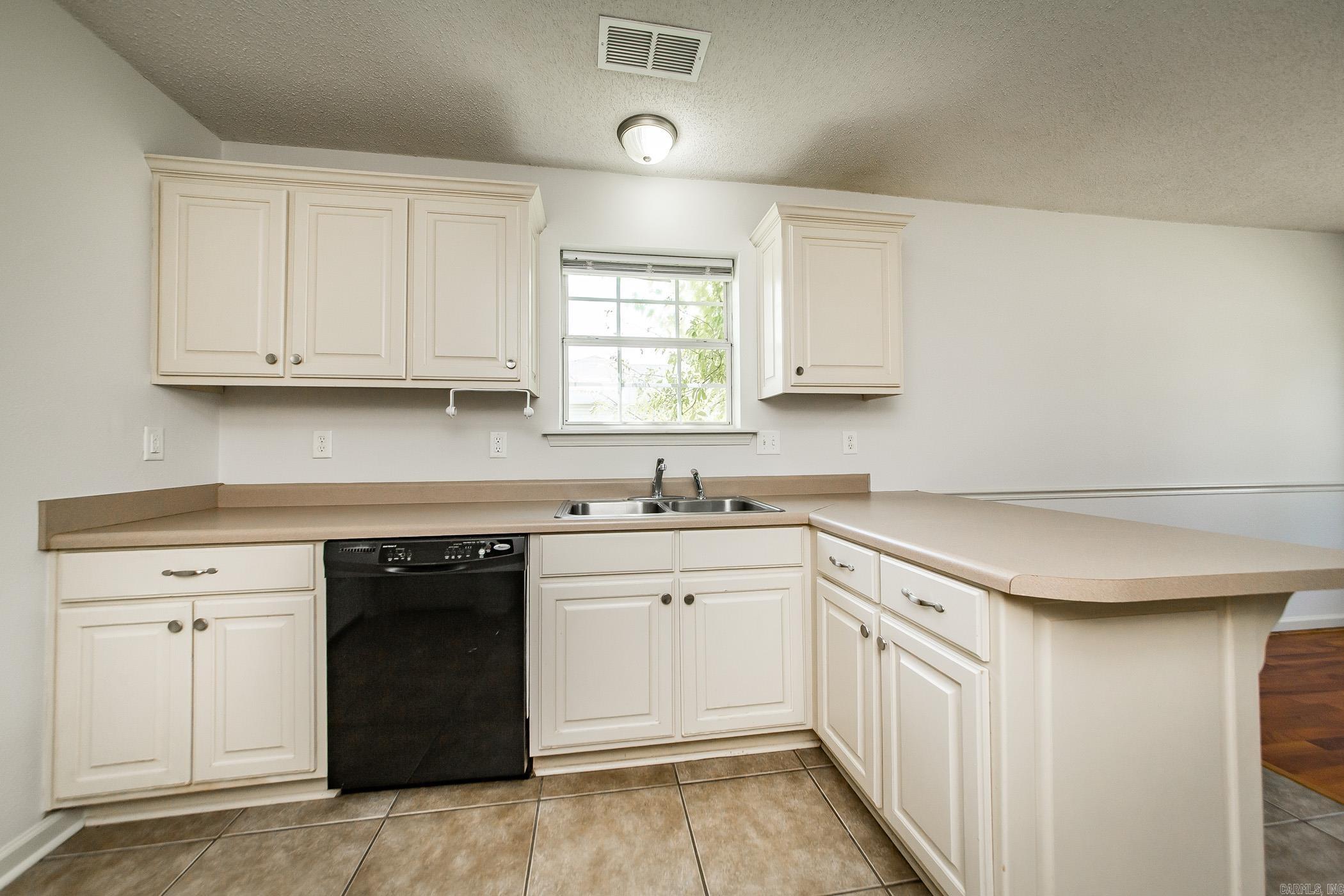 WOODBRIDGE - Residential