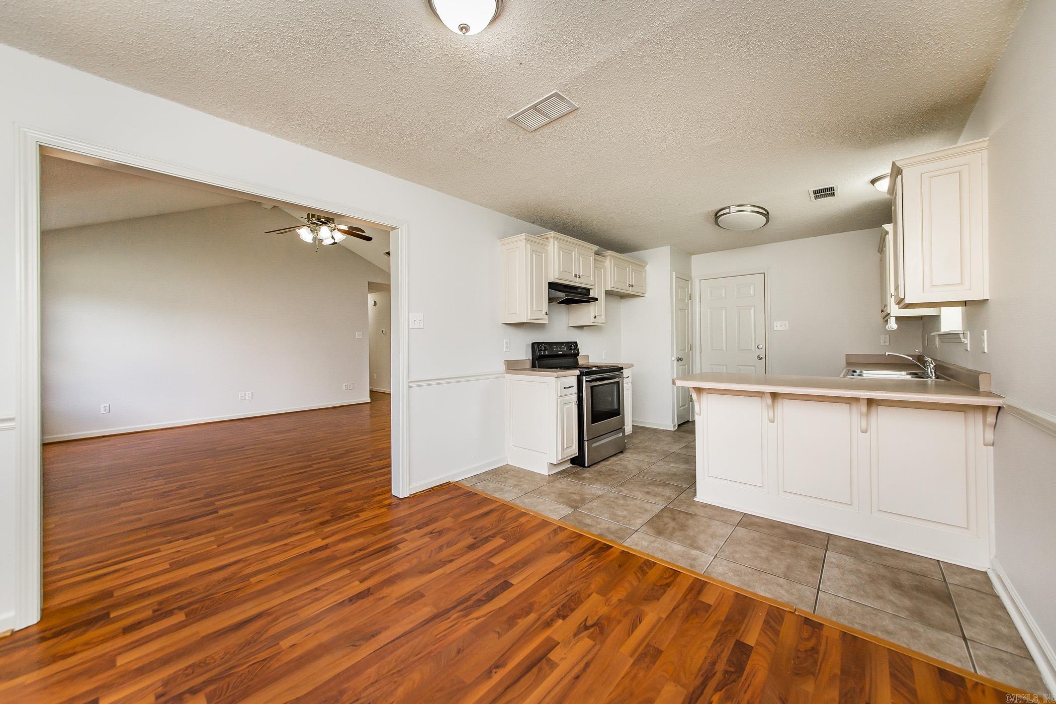 WOODBRIDGE - Residential