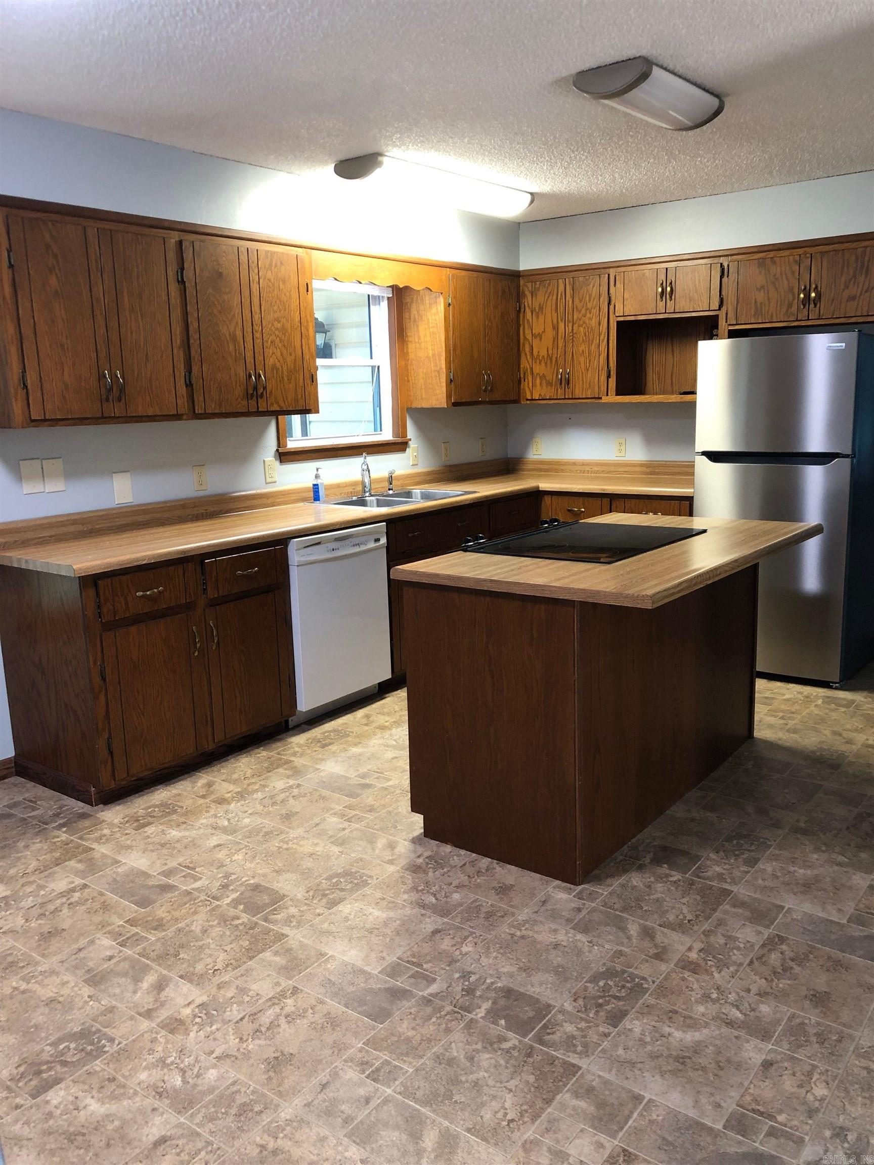 Not in Subdivision - Residential Lease