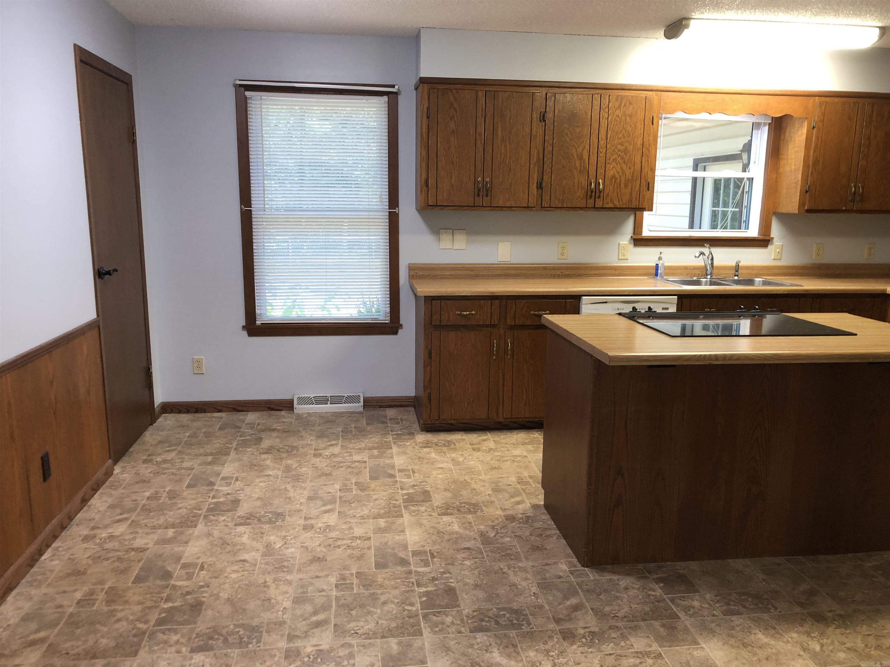 Not in Subdivision - Residential Lease