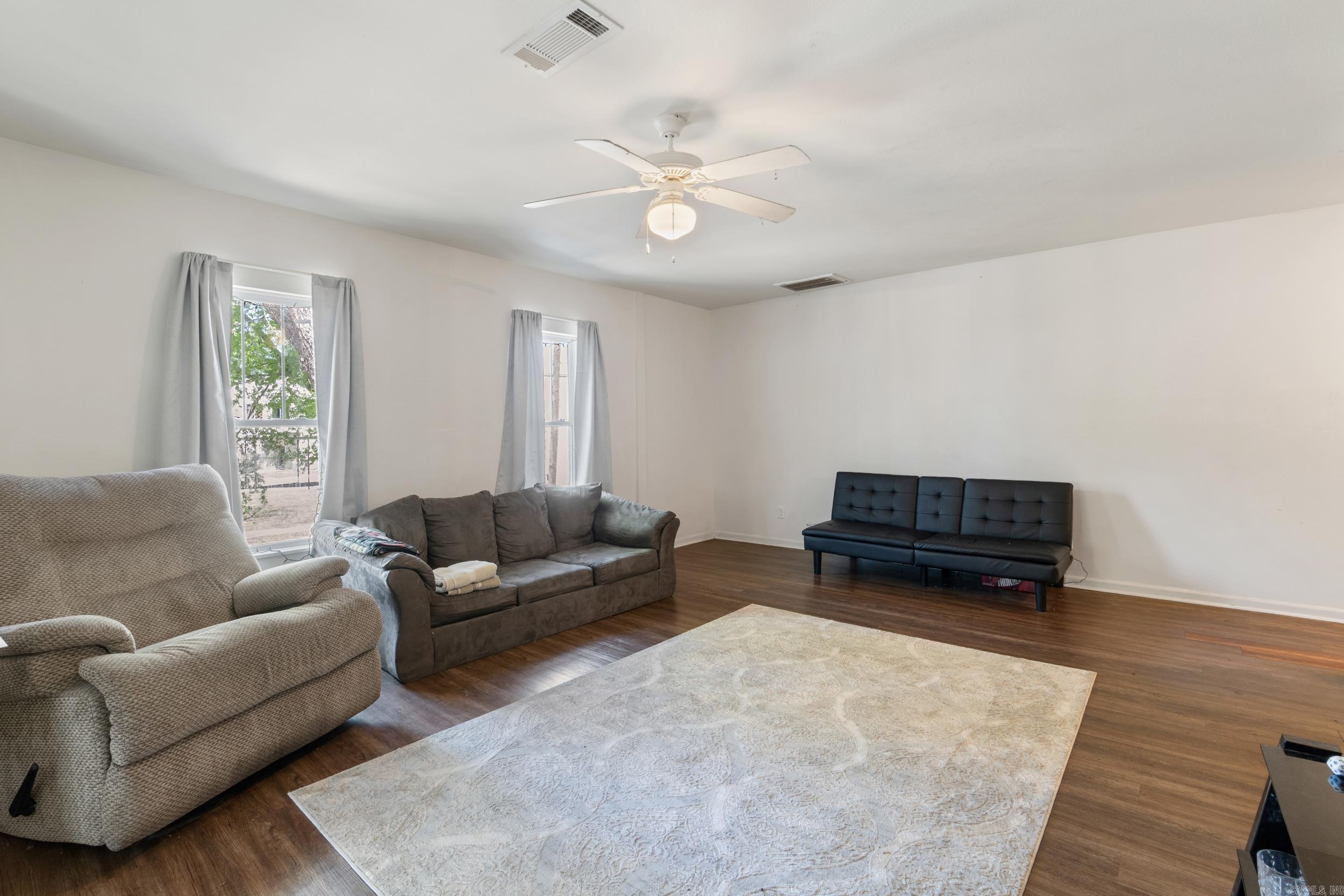 Robinsons Plat - Residential Income