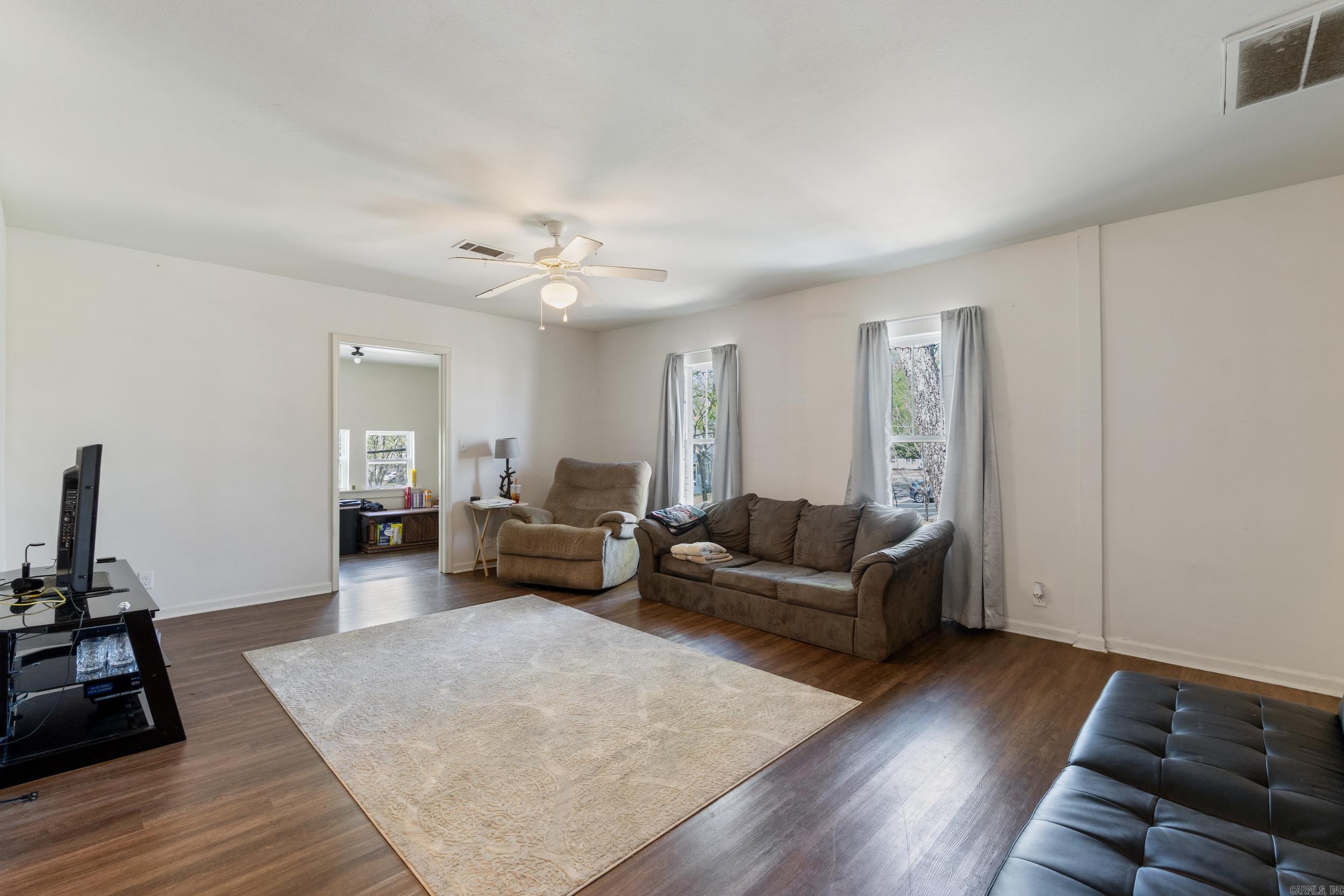 Robinsons Plat - Residential Income