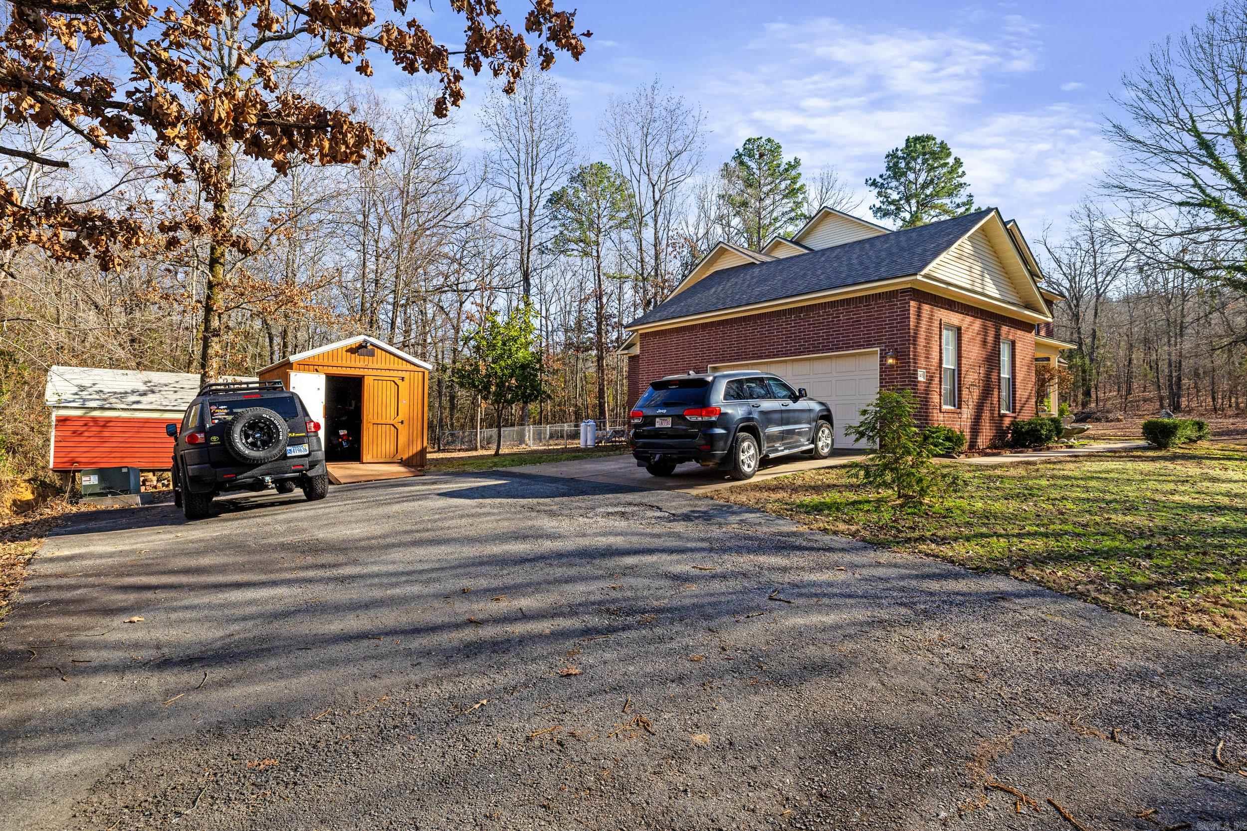 EAGLES NEST ESTATES - Residential