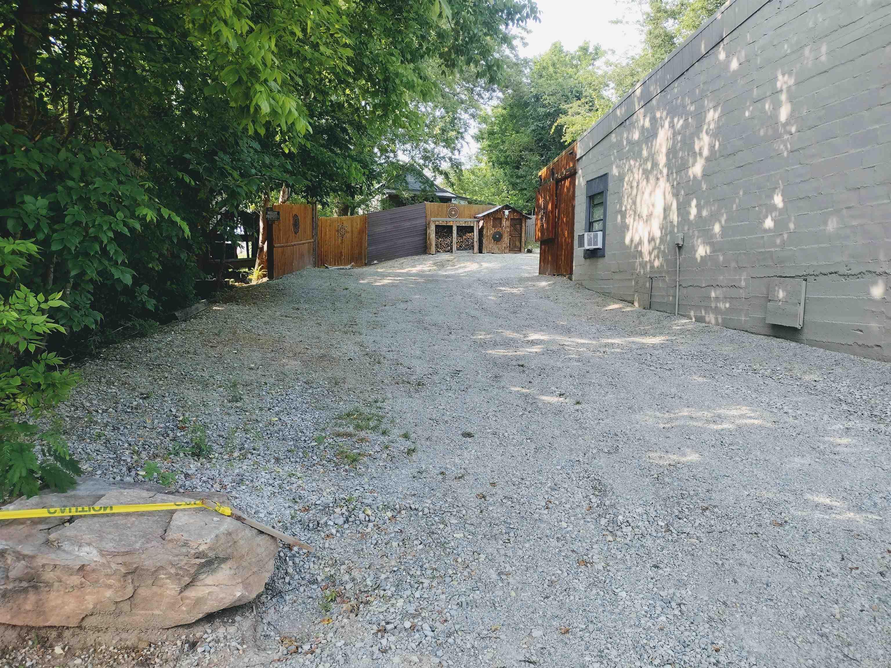 East Calico Rock - Residential