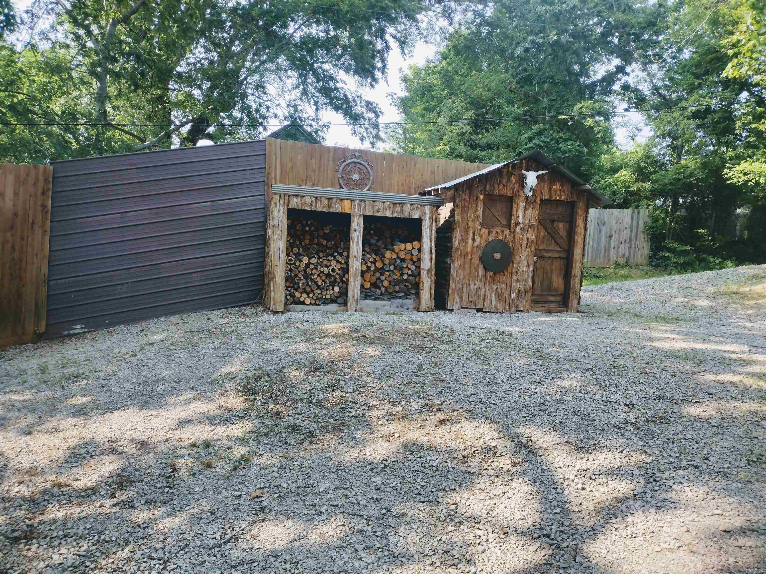 East Calico Rock - Residential