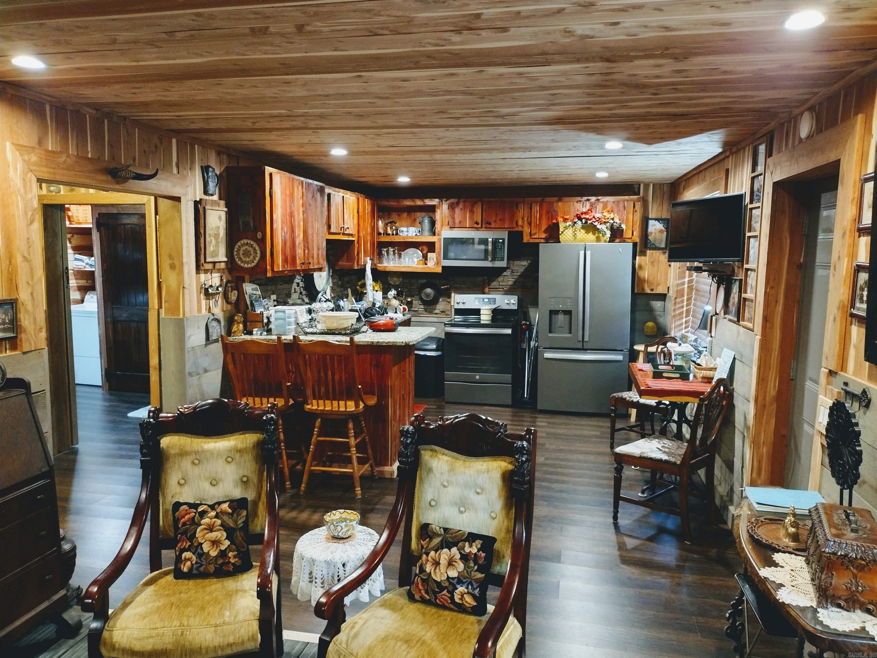 East Calico Rock - Residential