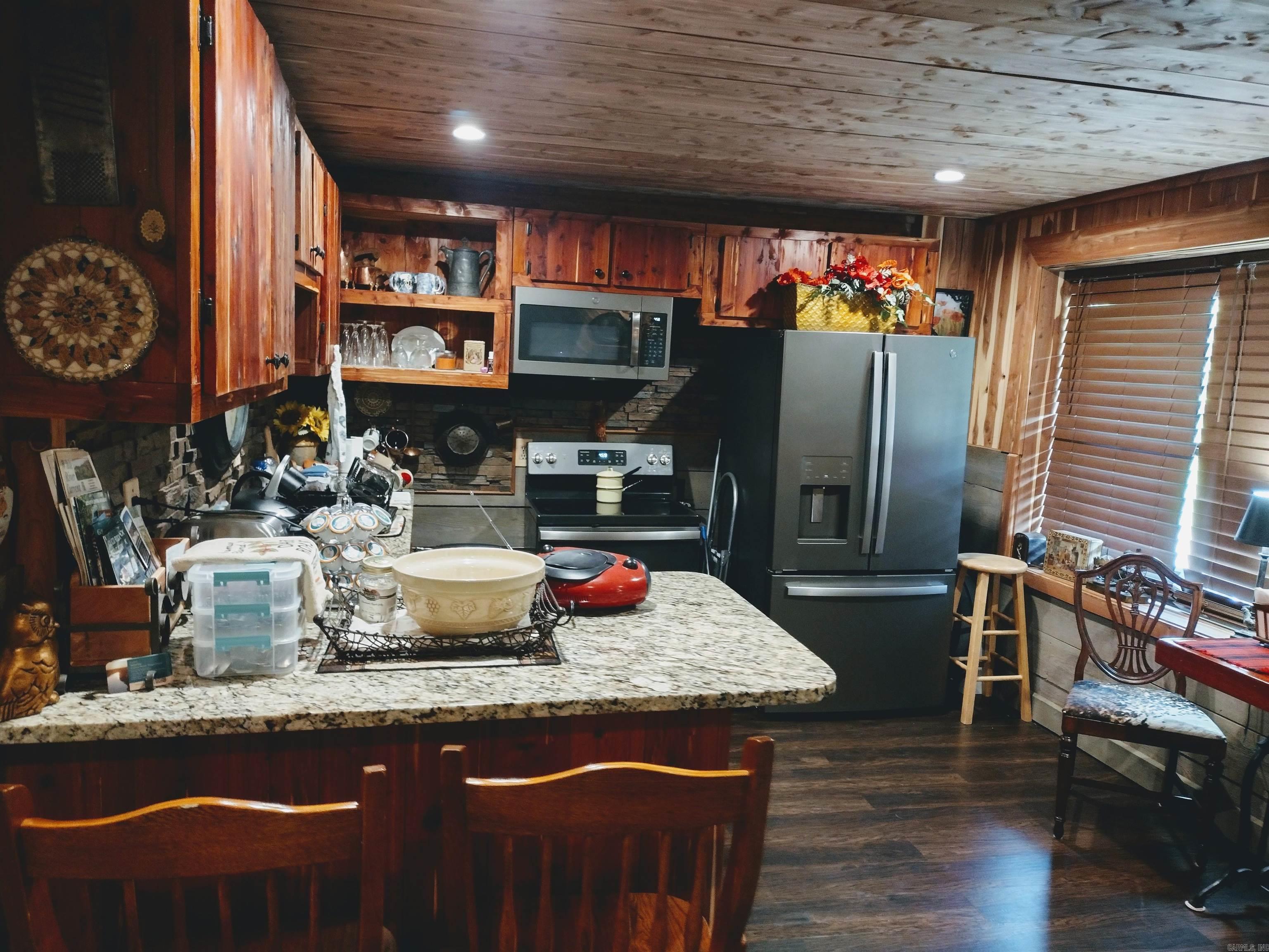 East Calico Rock - Residential