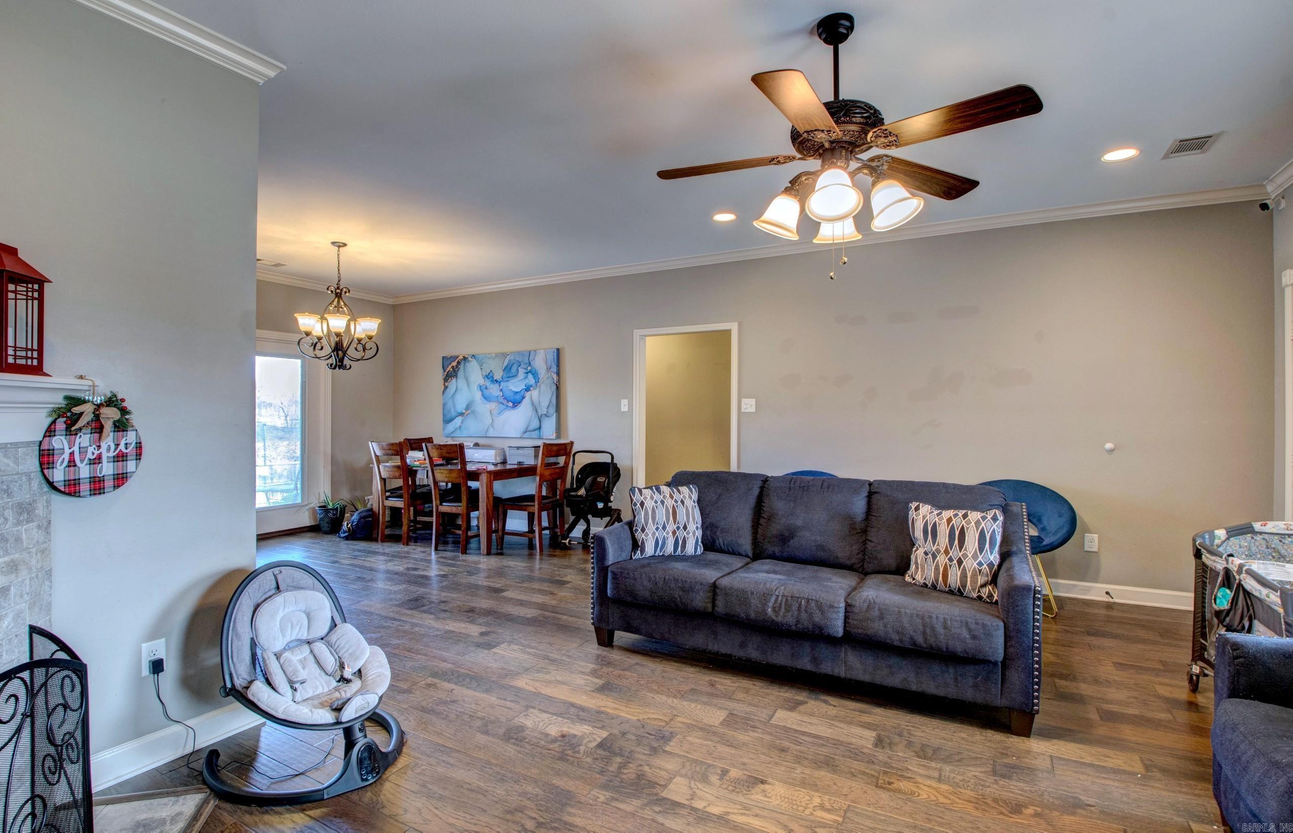 JAXON TERRACE - Residential