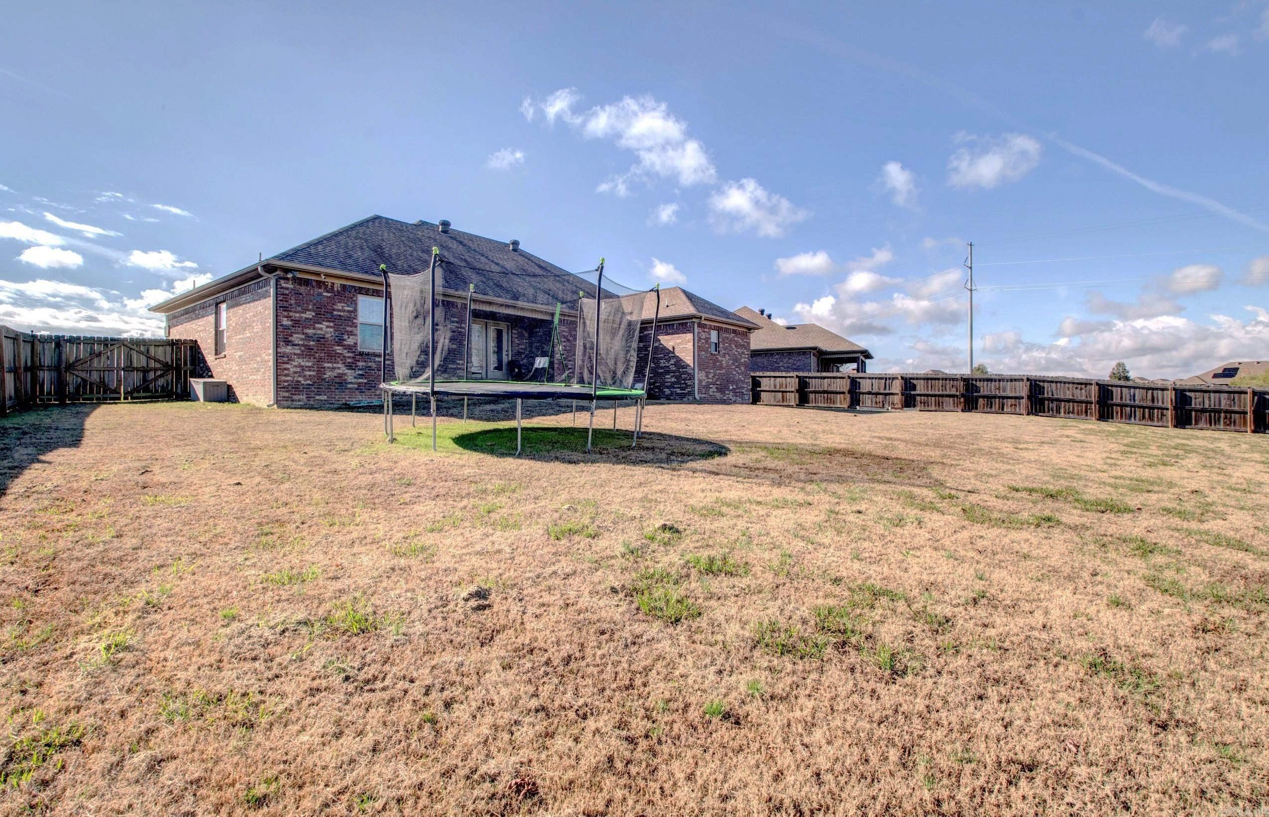 JAXON TERRACE - Residential