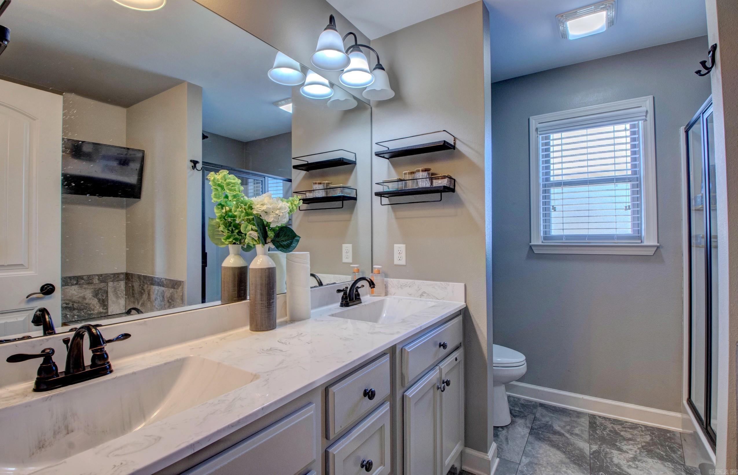 JAXON TERRACE - Residential