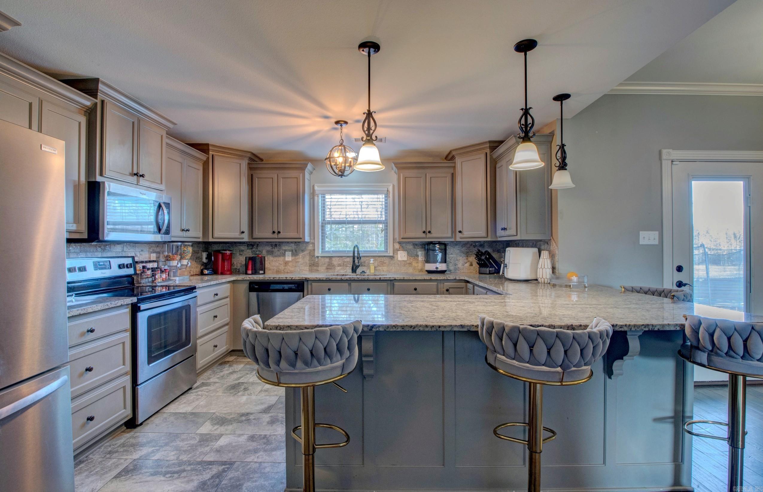 JAXON TERRACE - Residential