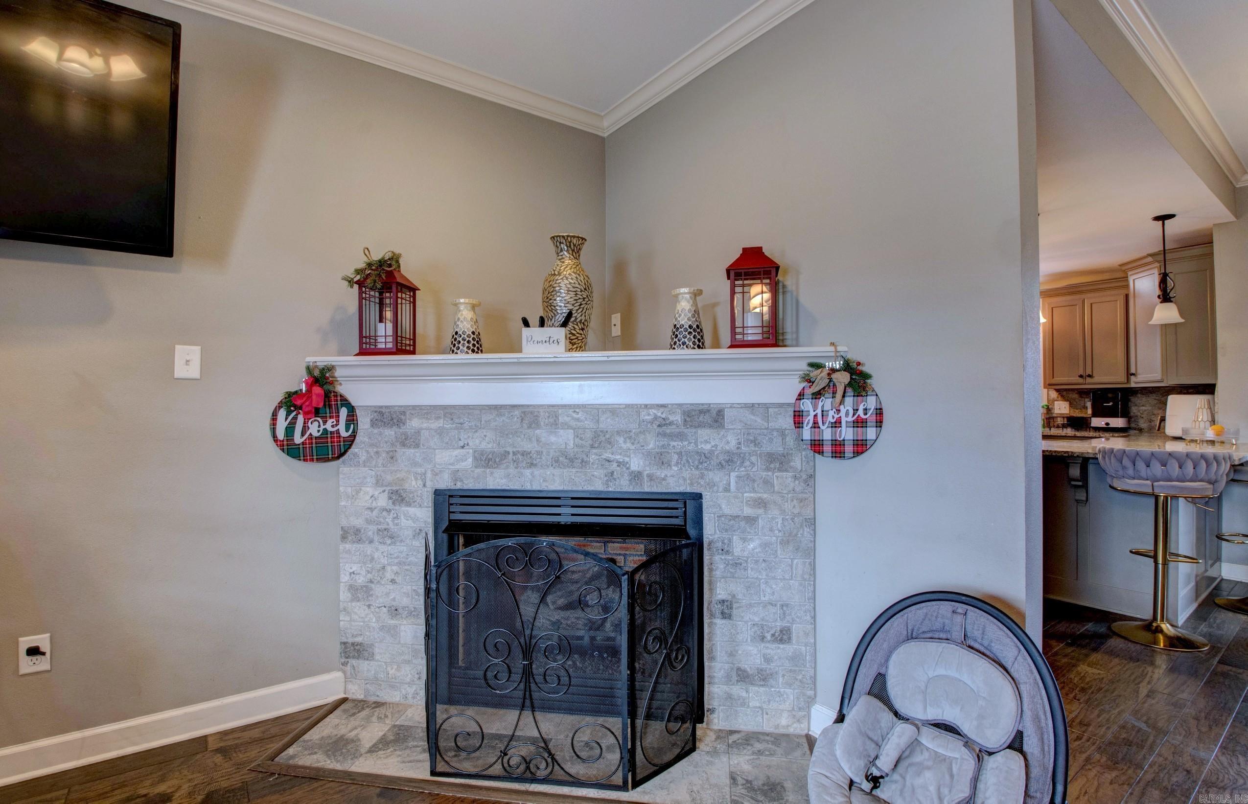 JAXON TERRACE - Residential