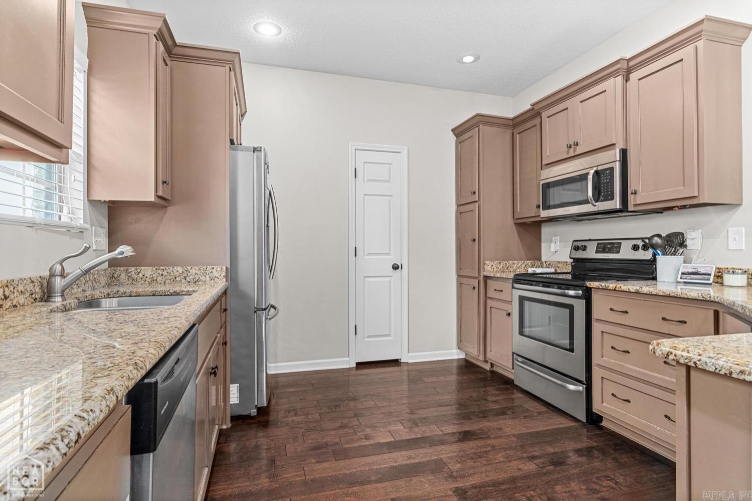 BROOKLAND HILLS - Residential