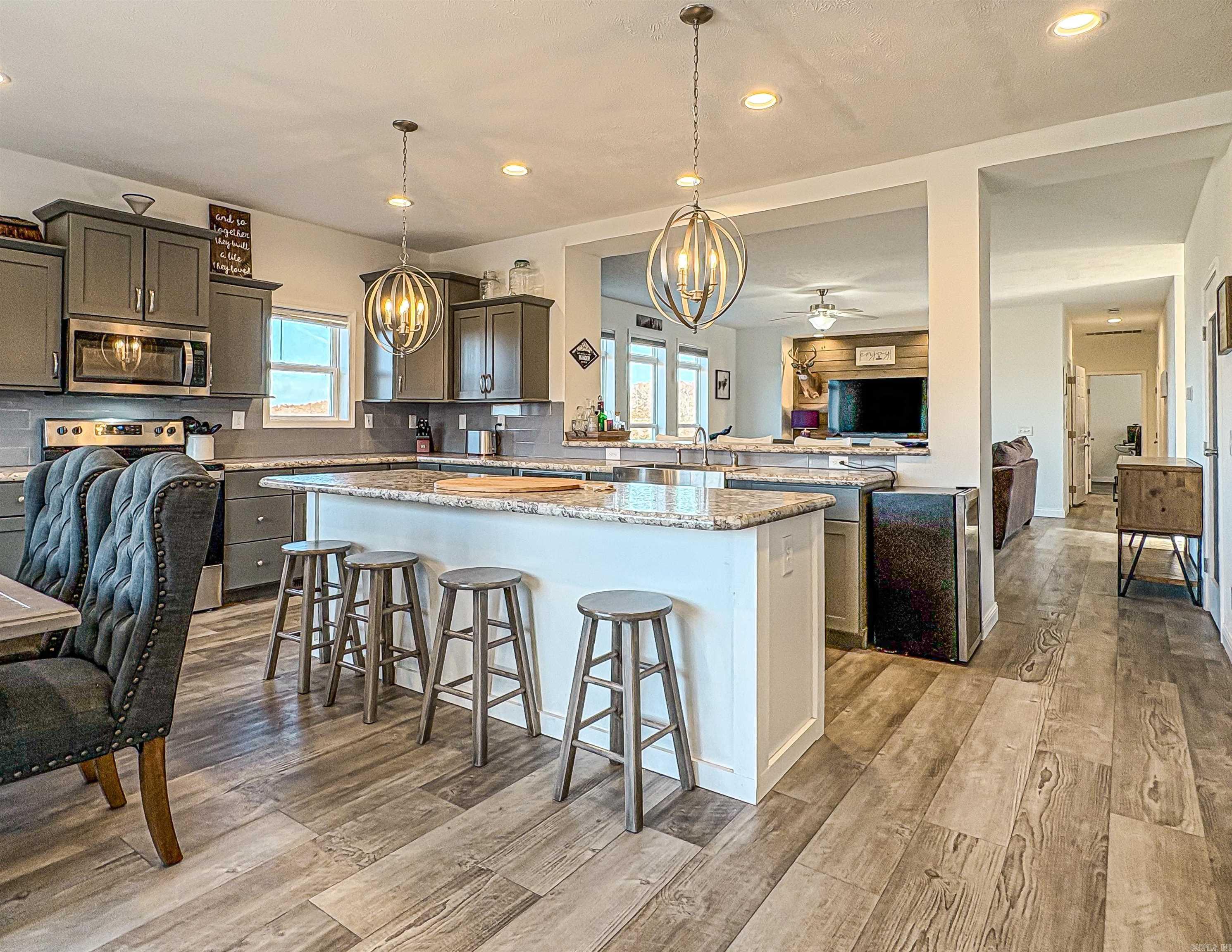 WEBBS LANDING - Residential