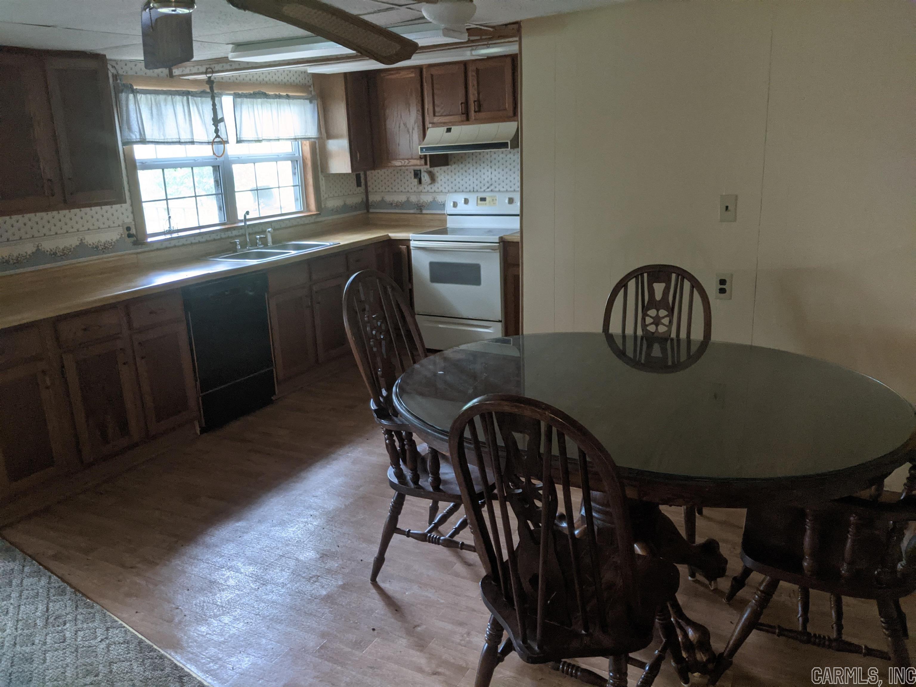 EZELLS - Residential