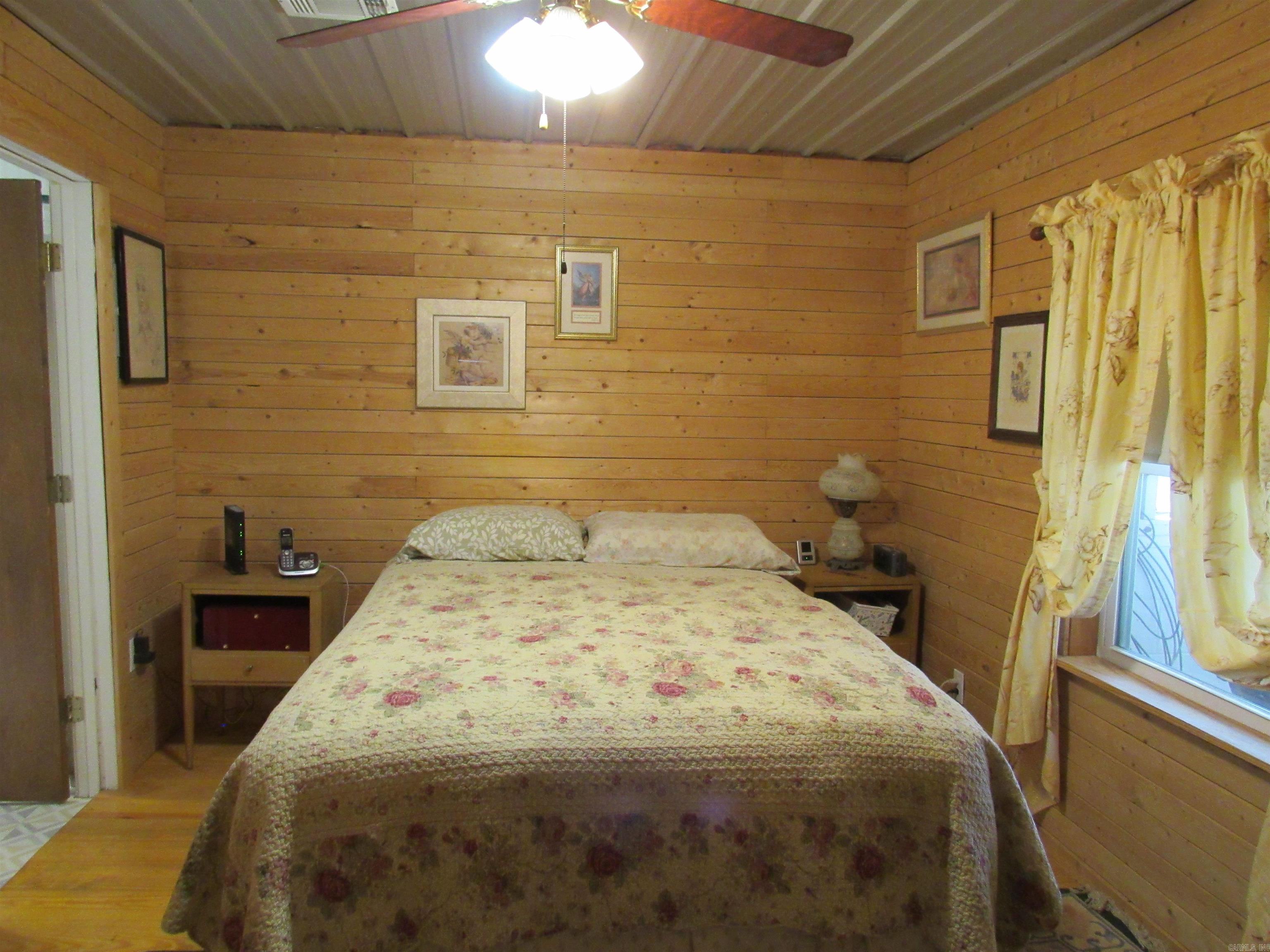 CAMP ACRES - Residential