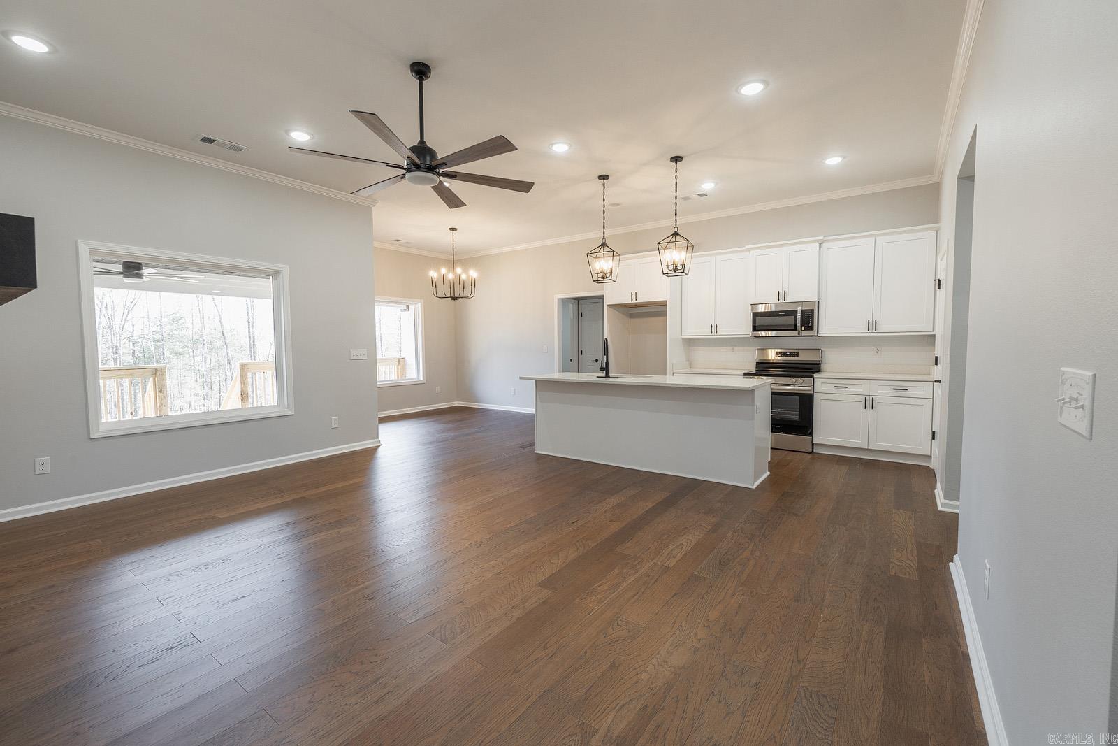 Hawks Point - Residential