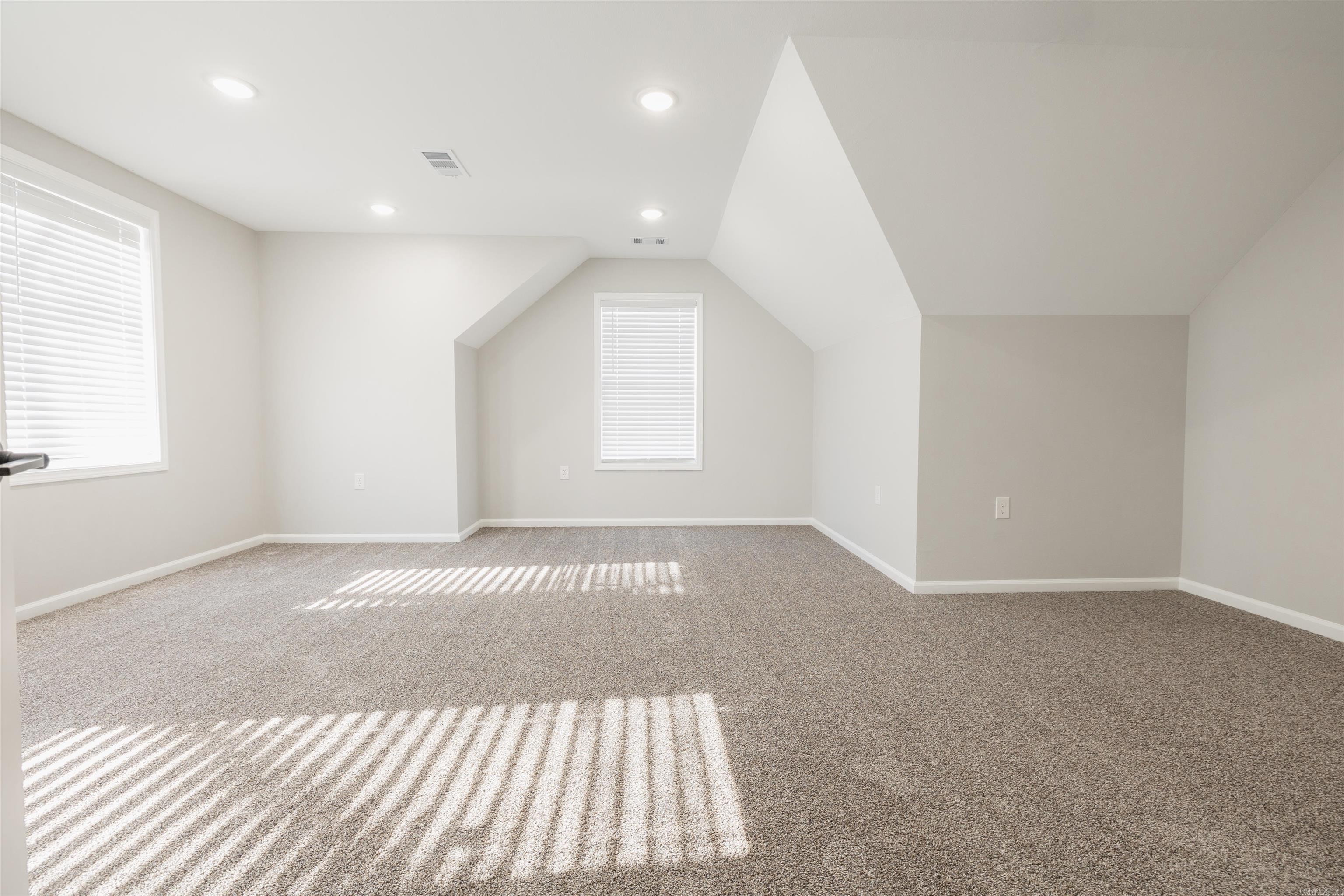 Hawks Point - Residential