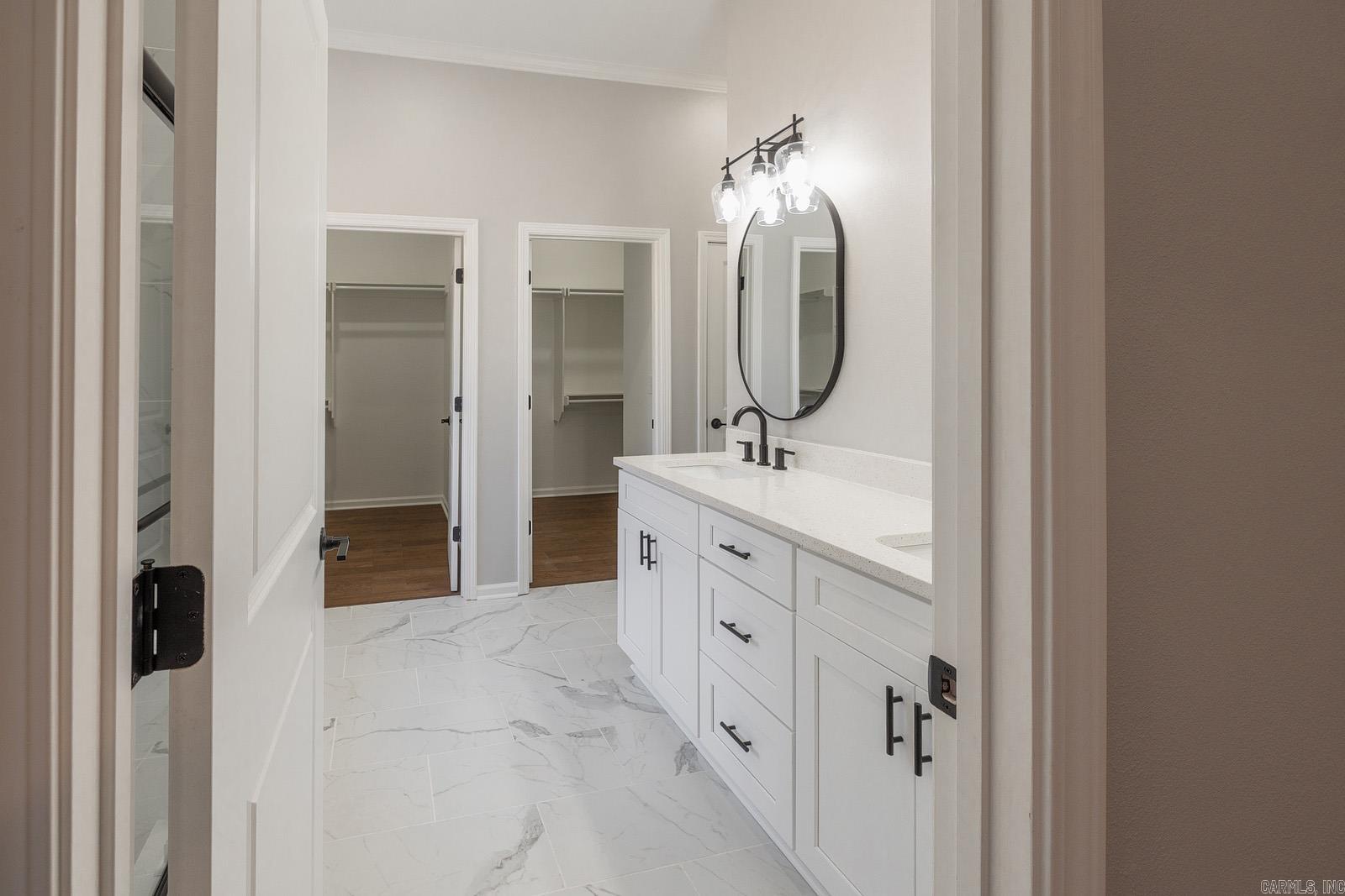 Hawks Point - Residential