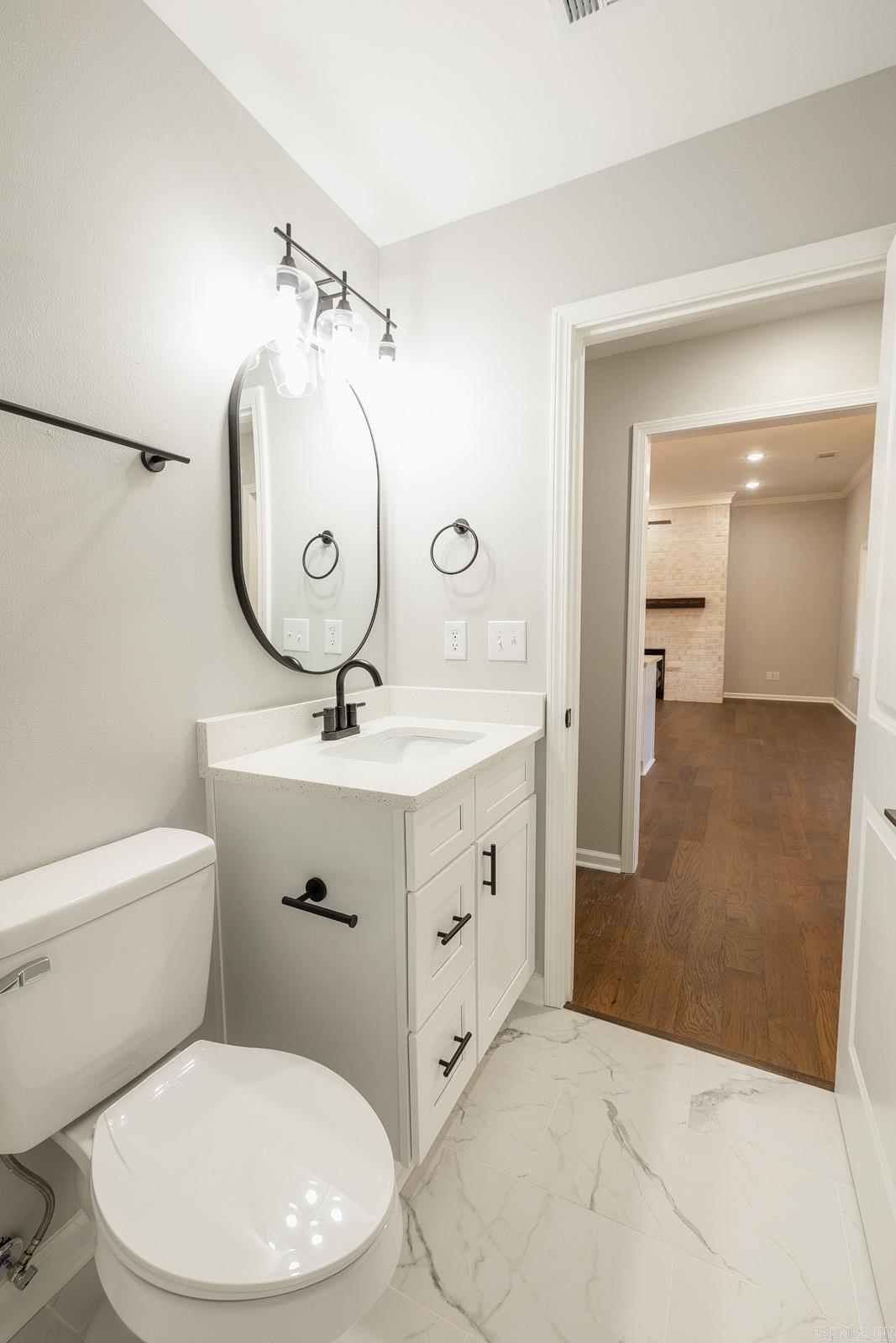 Hawks Point - Residential