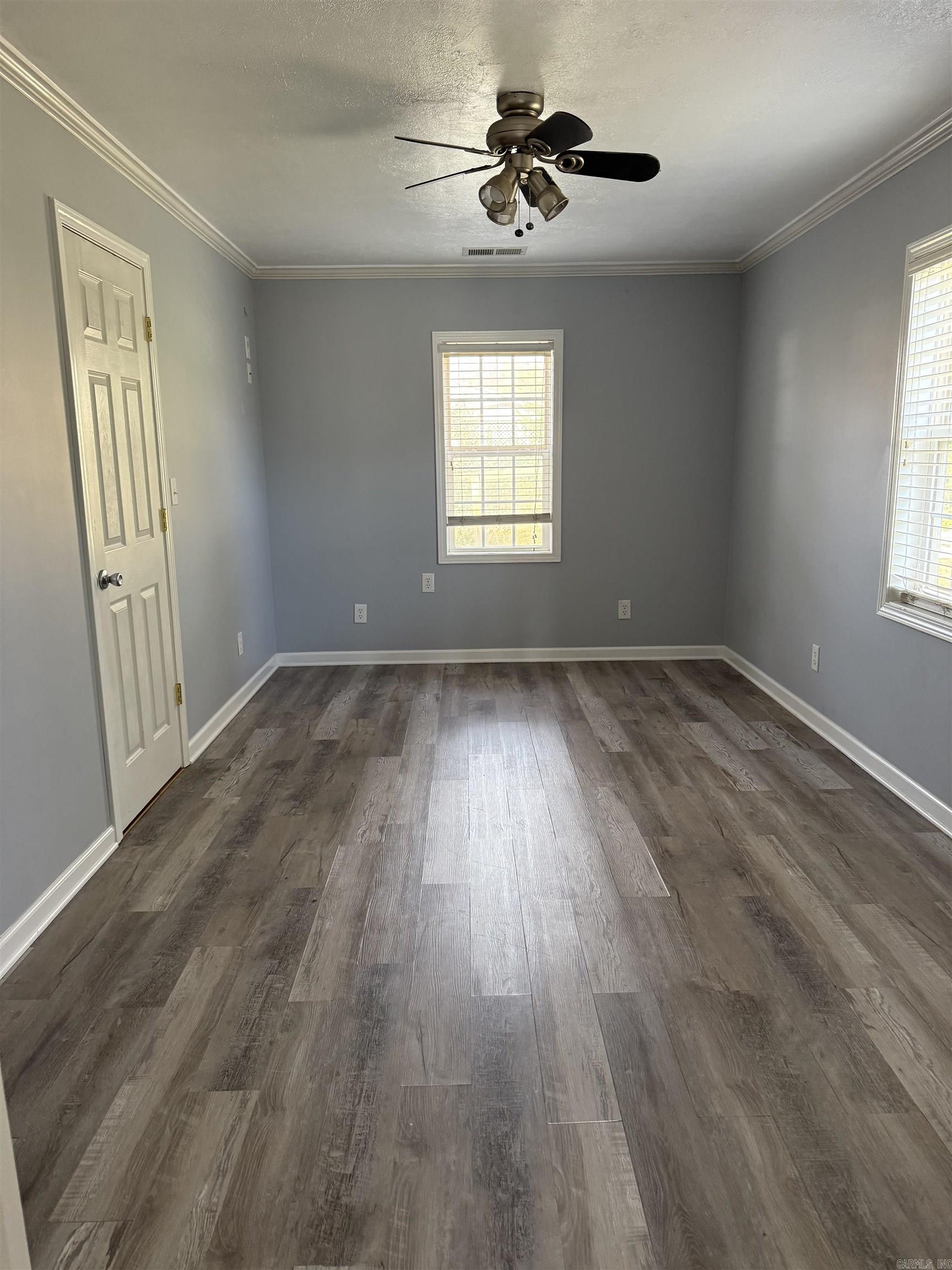 THROGMORTON - Residential