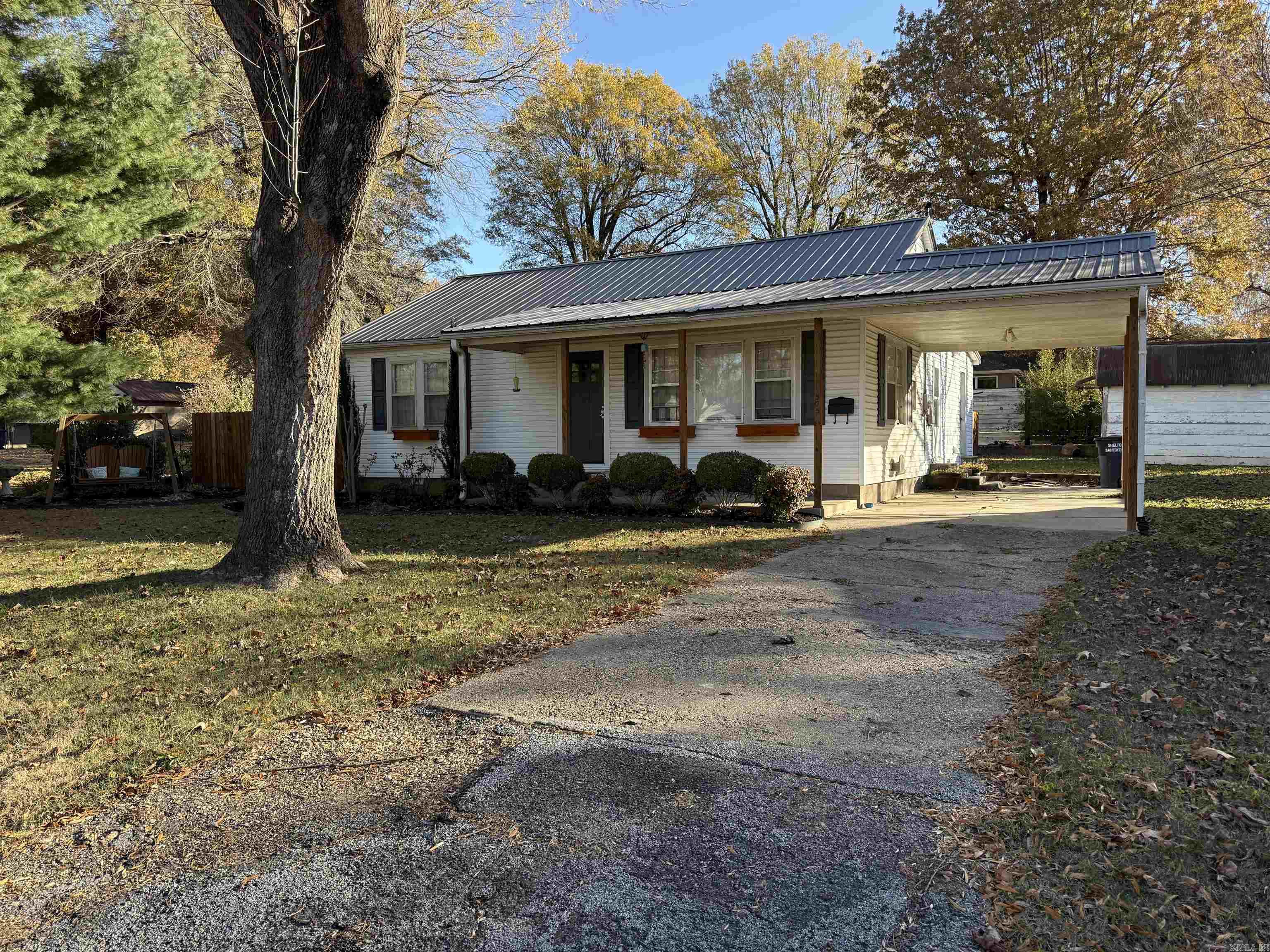 THROGMORTON - Residential