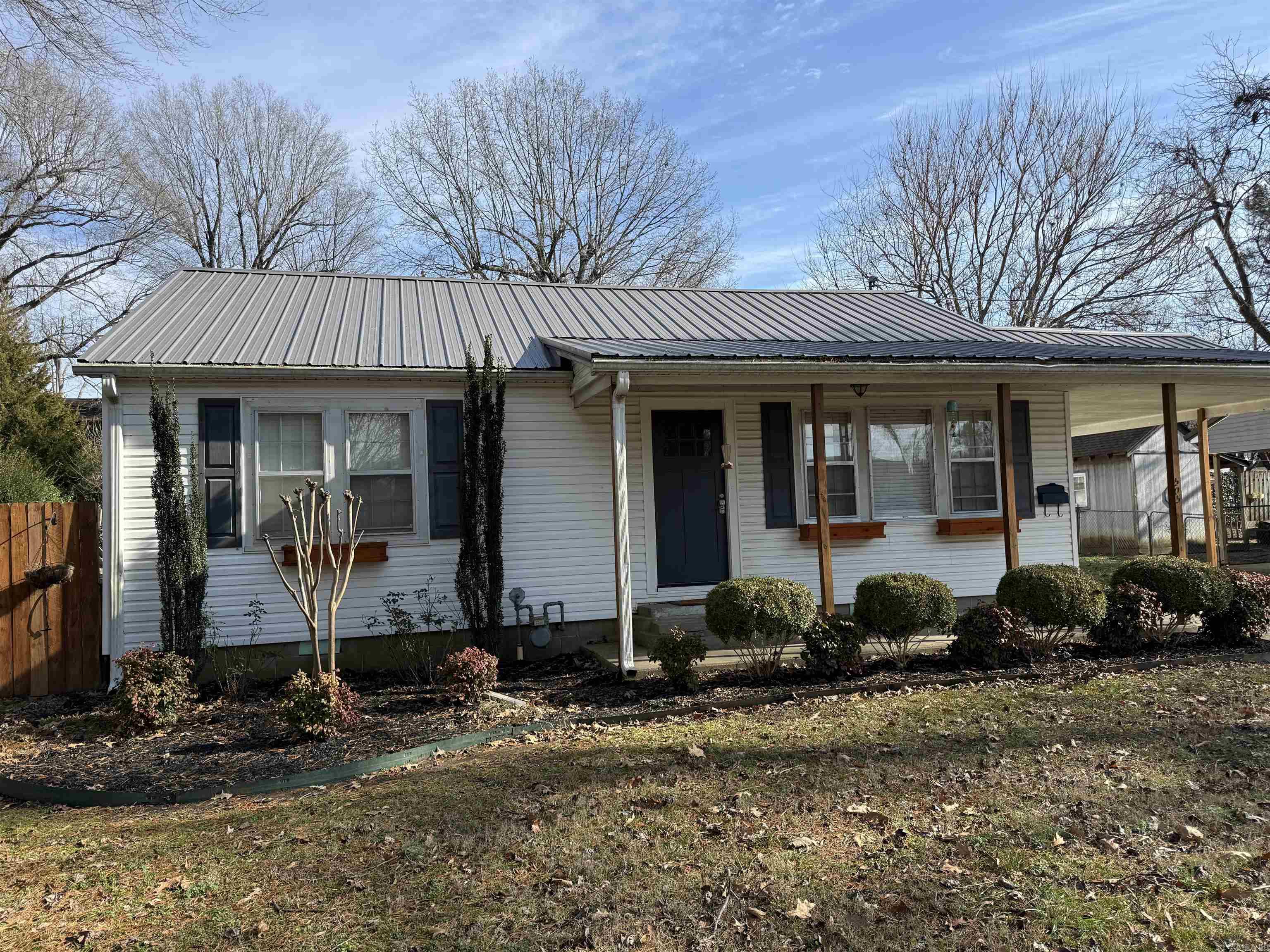 THROGMORTON - Residential