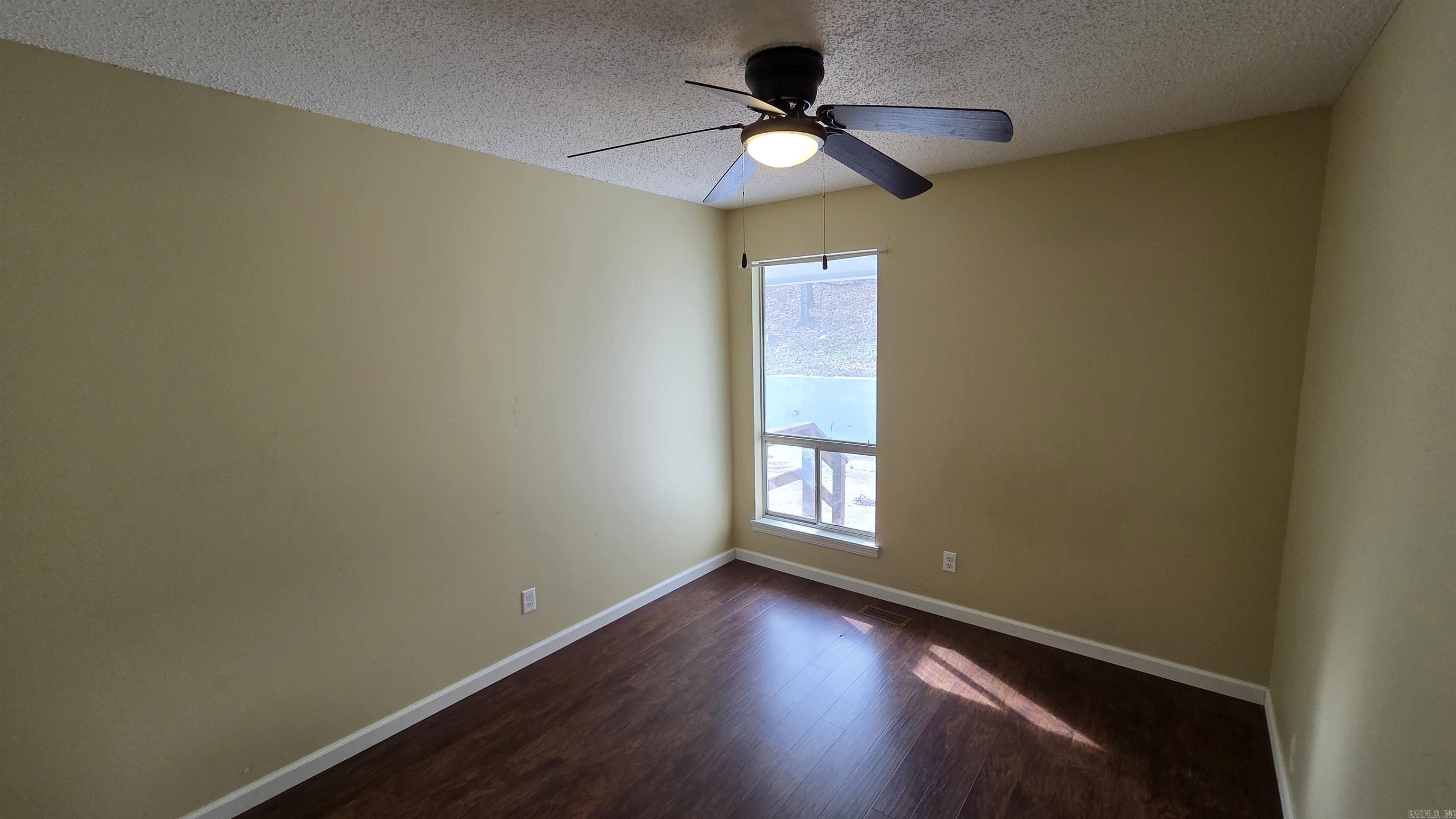 CHELSEA GLADES - Residential