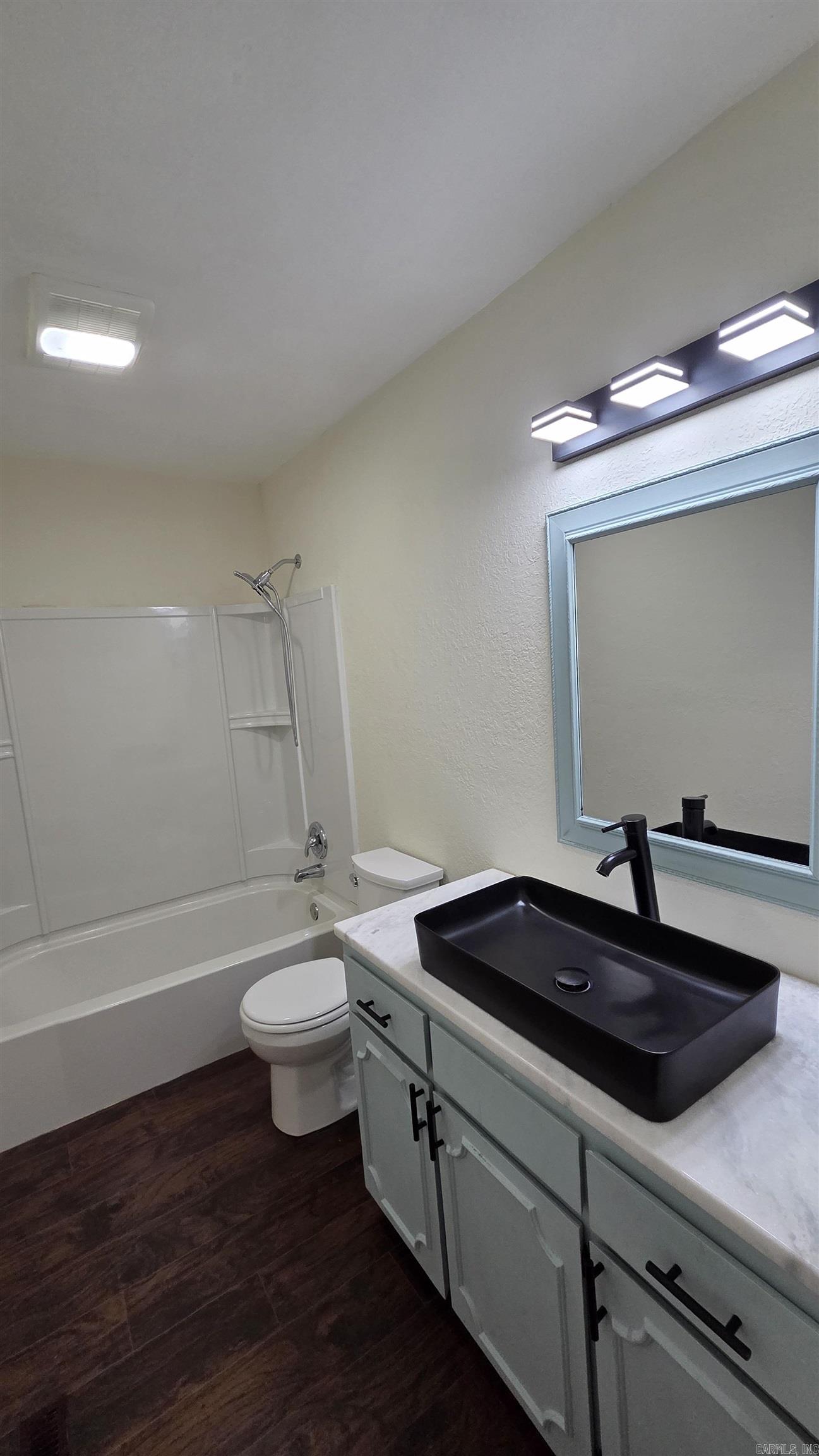 CHELSEA GLADES - Residential